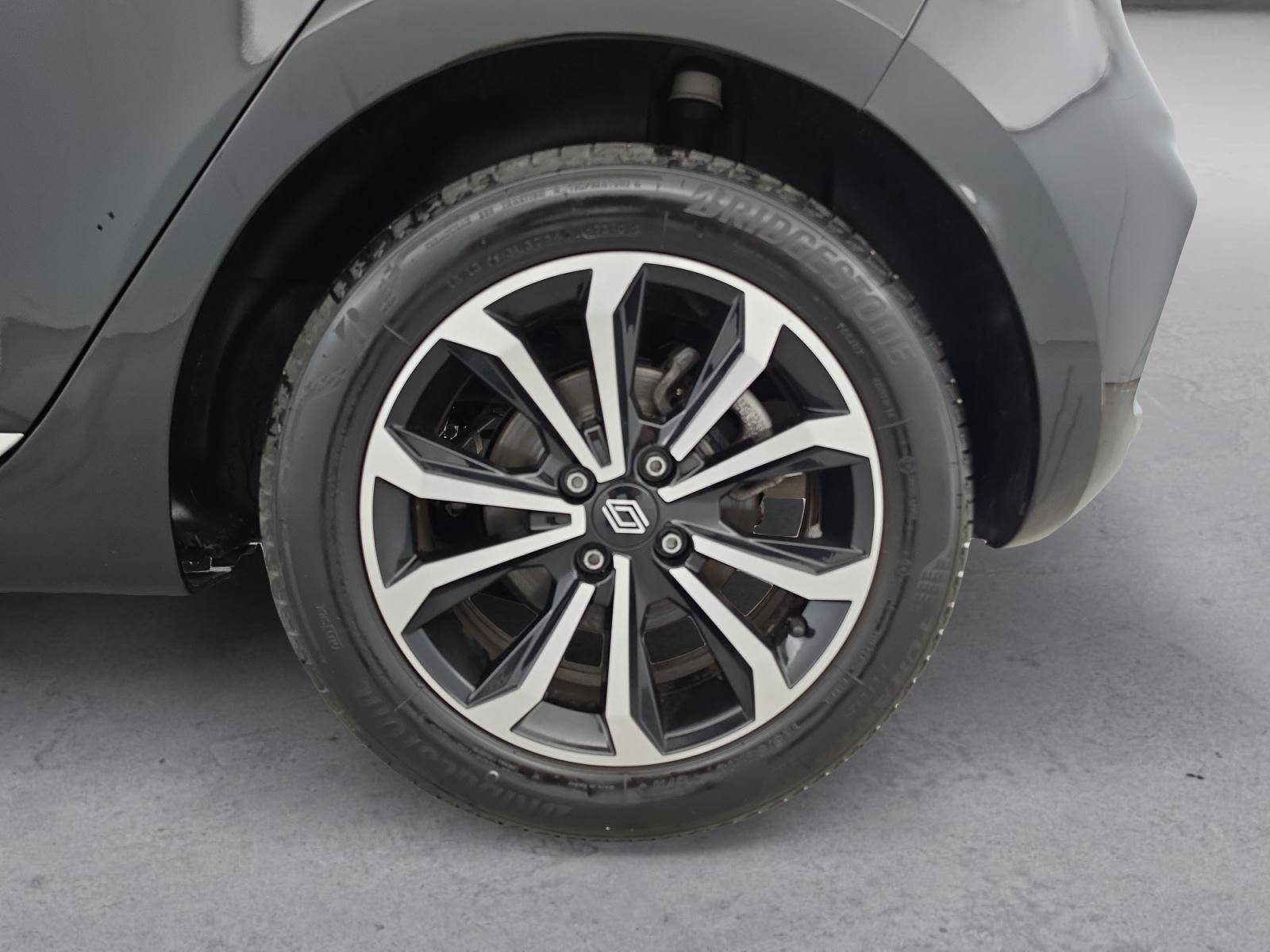 Vente en ligne Renault Clio 5 Clio TCe 90 ch GSR2 au prix de 17 730 €