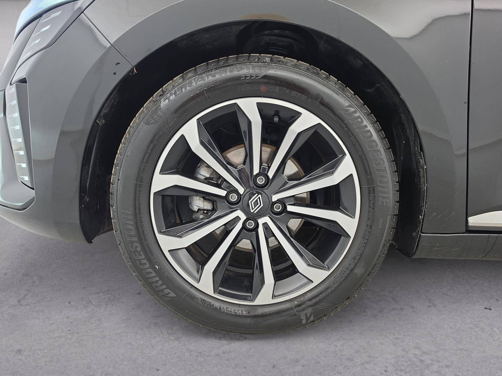 Vente en ligne Renault Clio 5 Clio TCe 90 ch GSR2 au prix de 17 730 €