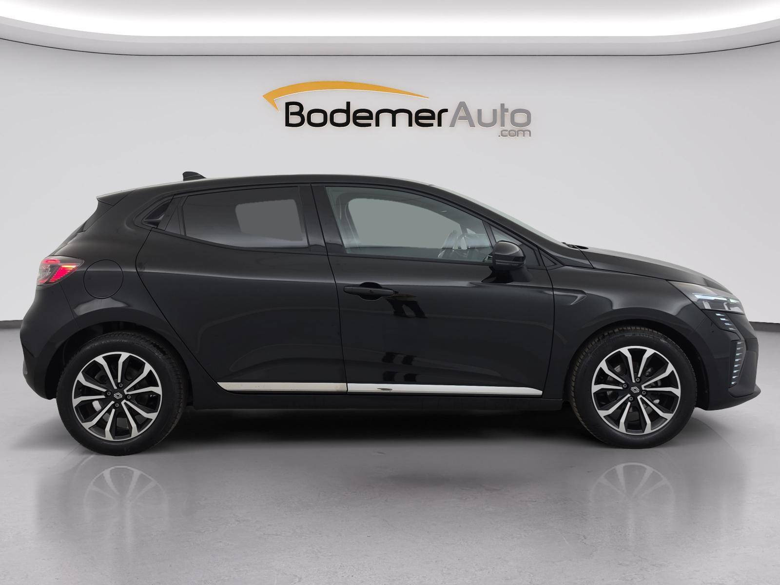 Vente en ligne Renault Clio 5 Clio TCe 90 ch GSR2 au prix de 17 730 €