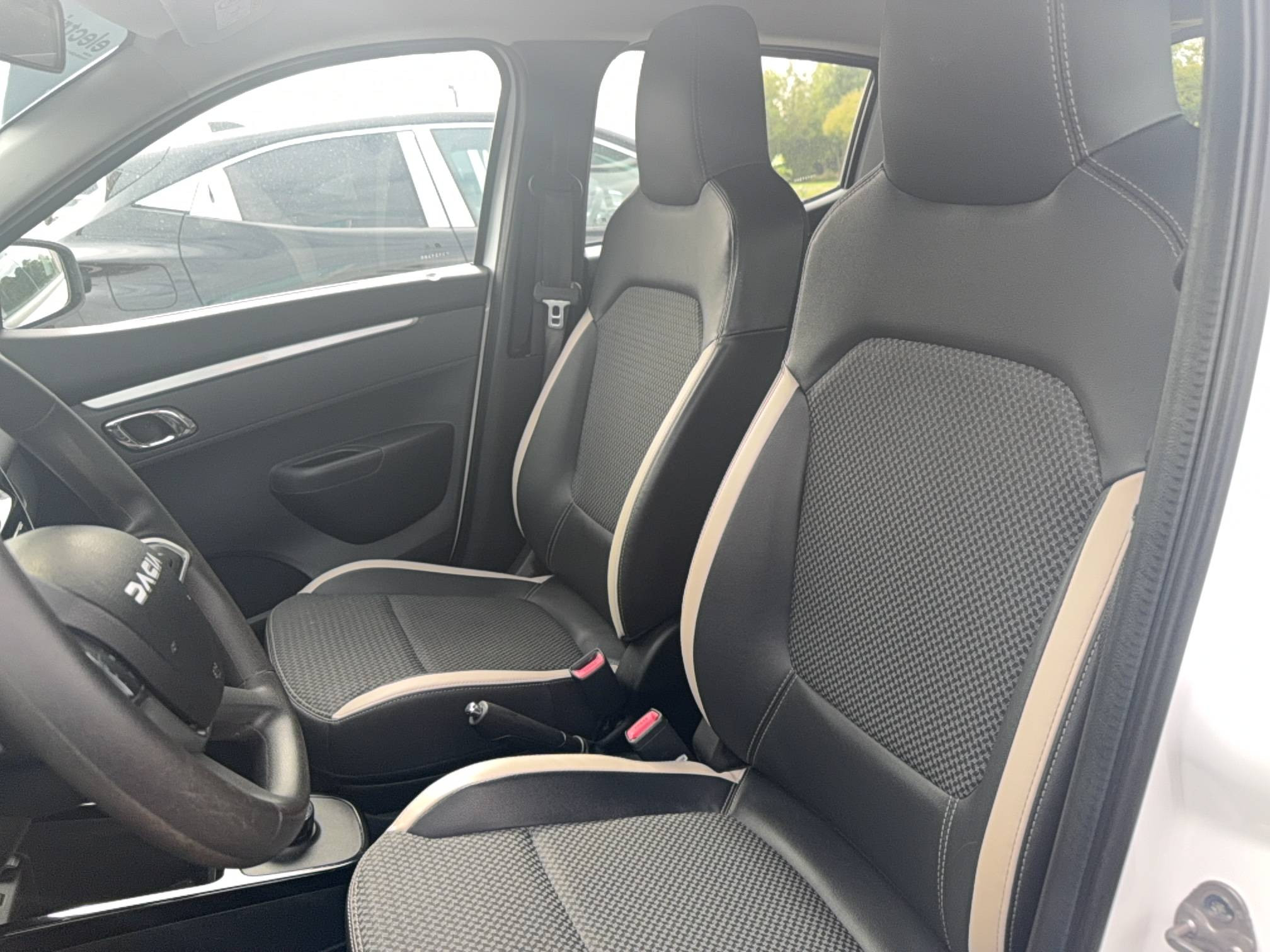 Vente en ligne Dacia Spring Spring au prix de 10 990 €