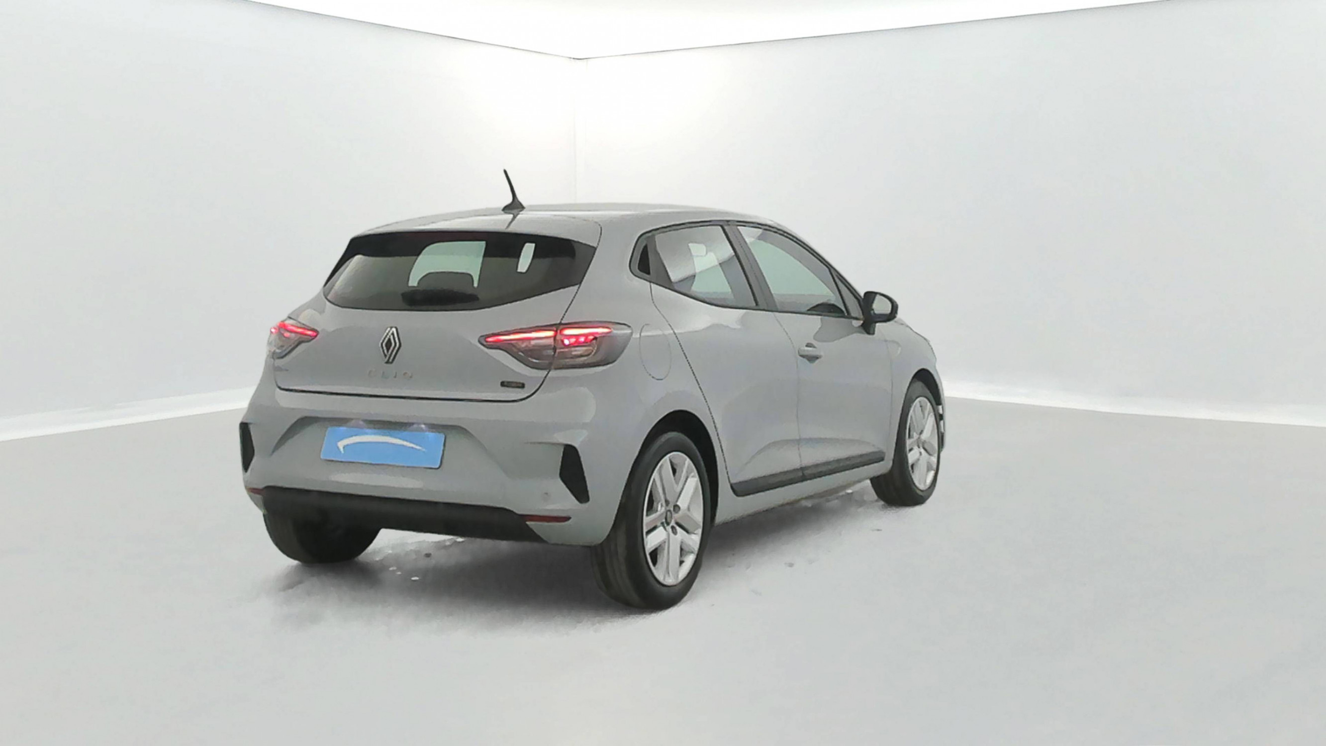 Vente en ligne Renault Clio 5 Clio E-Tech full hybrid 145 ch GSR2 au prix de 18 990 €
