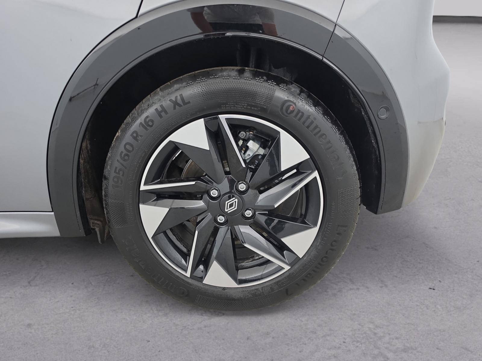 Vente en ligne Renault Clio 6 Clio TCe 115 ch EDC au prix de 24 690 €