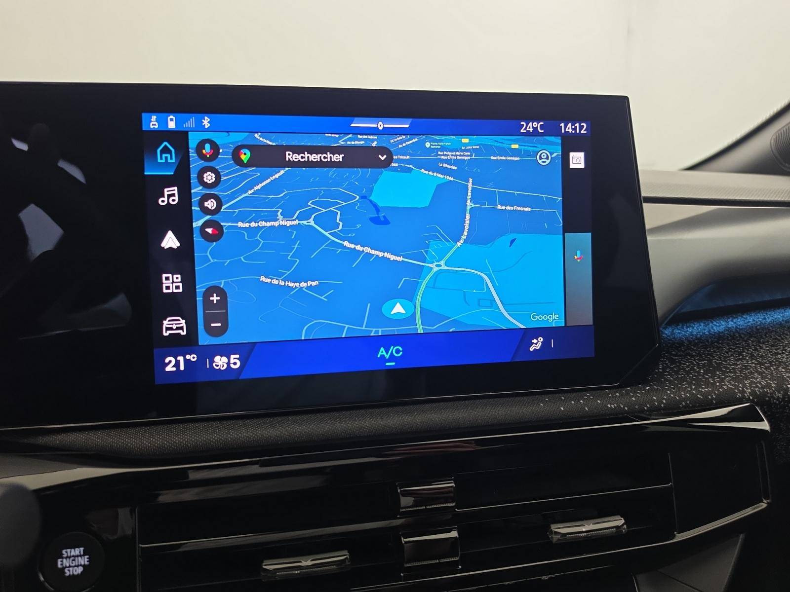 Vente en ligne Renault Clio 6 Clio TCe 115 ch EDC au prix de 24 690 €