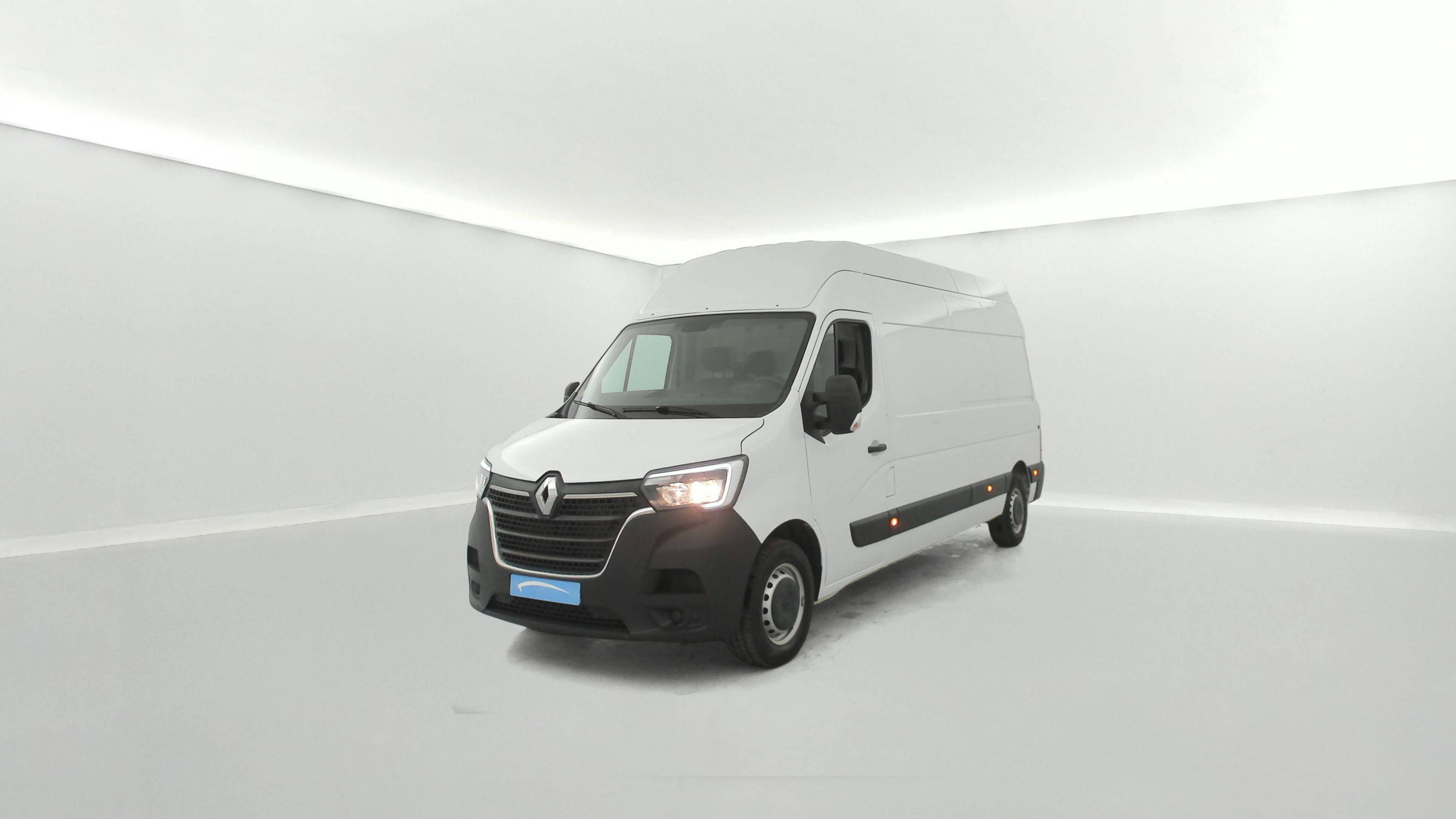 Renault Master Fourgon MASTER FGN TRAC F3500 L3H3 BLUE DCI 135 occasion de 2024 en vente à Saint-Lô