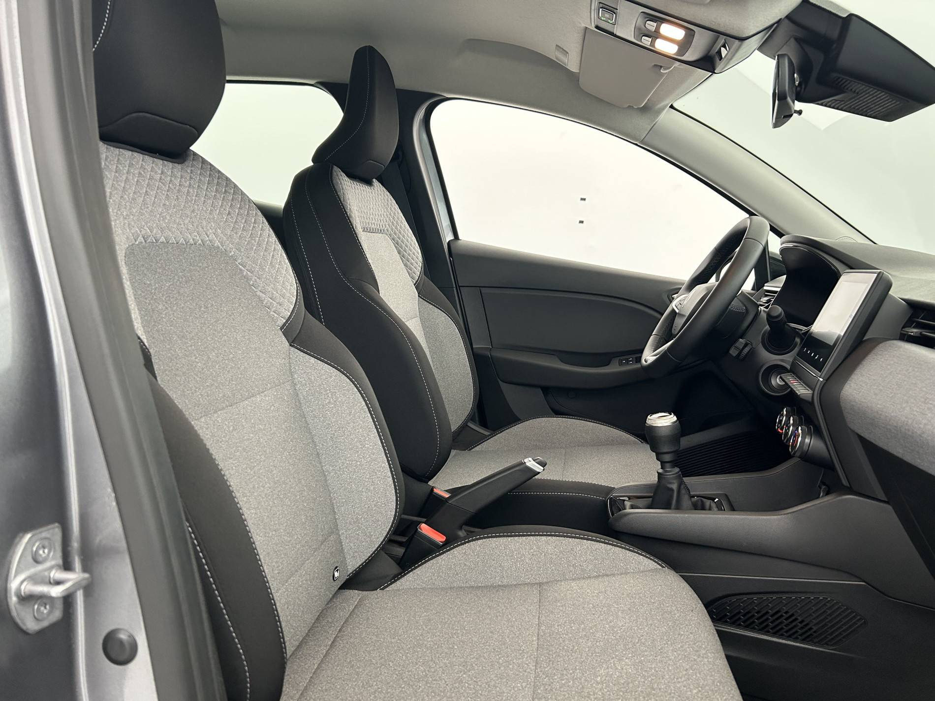 Vente en ligne Renault Clio 5 Clio Blue dCi 100 ch GSR2 au prix de 18 390 €
