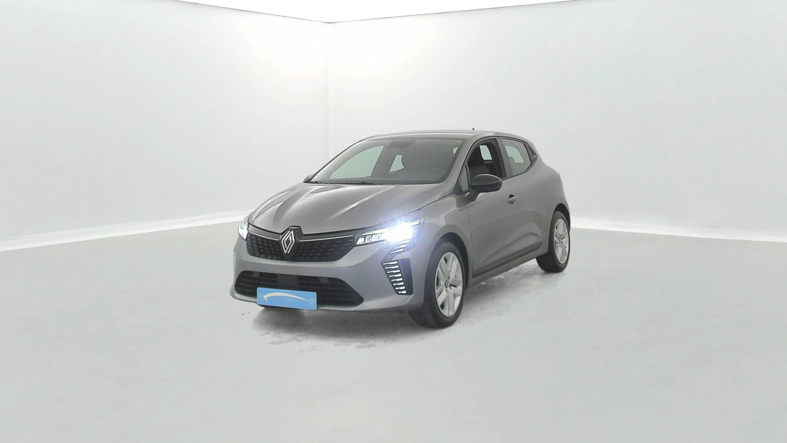 Renault Clio 5 Clio Blue dCi 100 ch GSR2 occasion de 2025 en vente à Saint-Lô