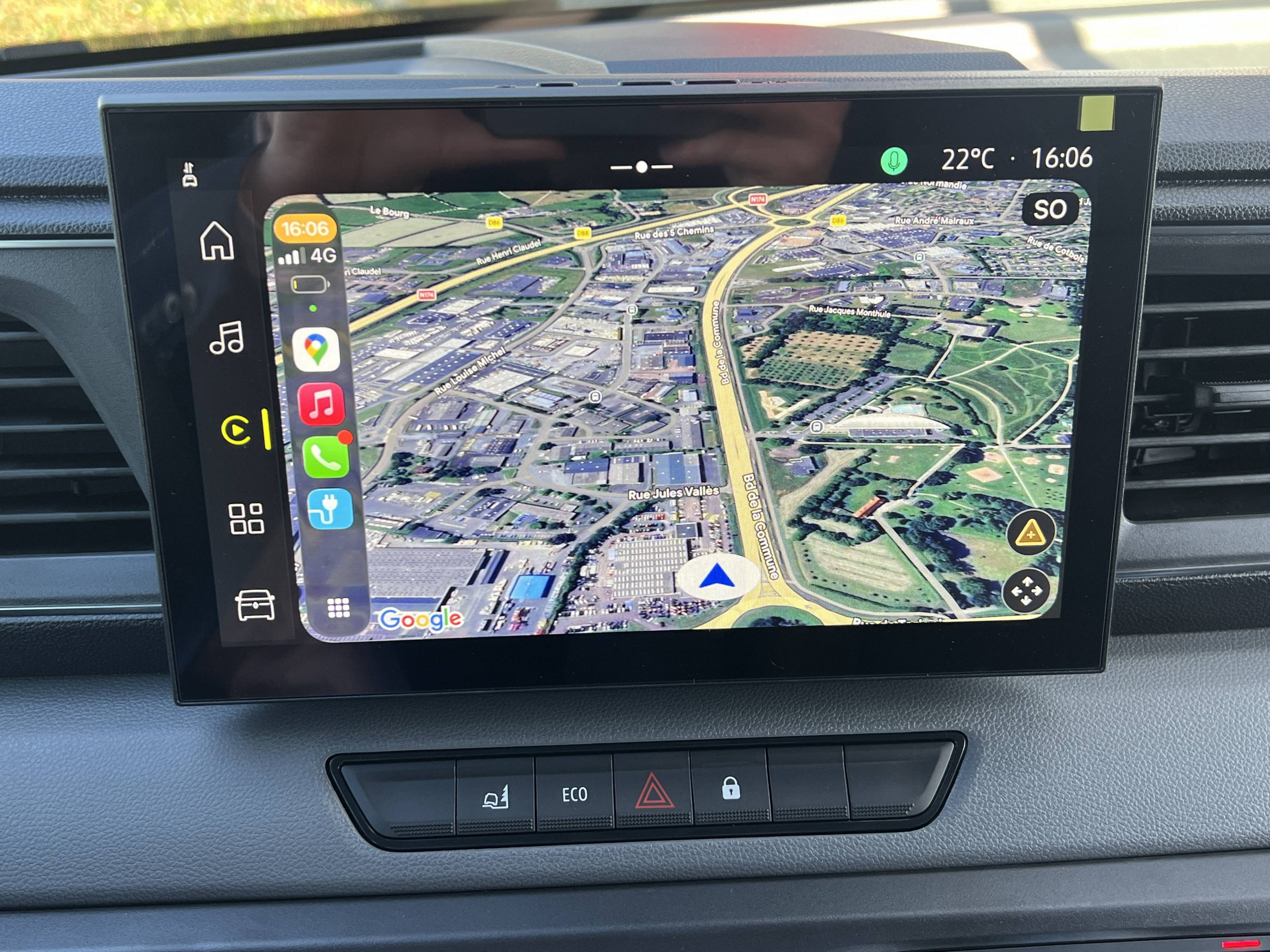 Vente en ligne Renault Master E-Tech MASTER ELECTRIQUE FG GRANDE AUTONOMIE L2H2 3T5 au prix de 48 080 €
