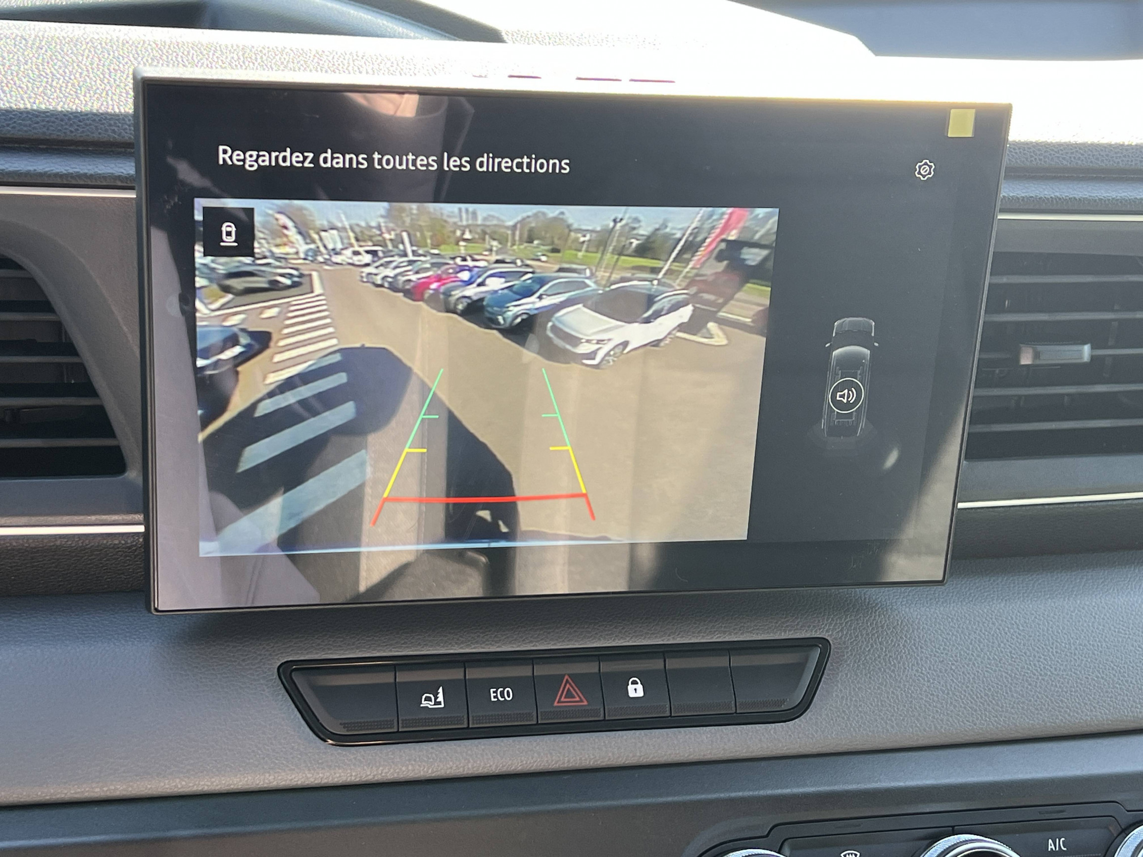 Vente en ligne Renault Master E-Tech MASTER ELECTRIQUE FG GRANDE AUTONOMIE L2H2 3T5 au prix de 48 080 €