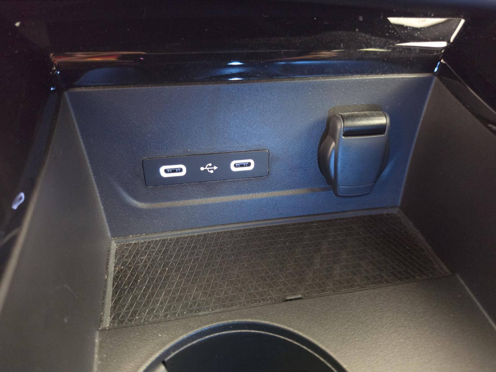 Vente en ligne Renault Austral  E-Tech hybrid 200 au prix de 31 290 €