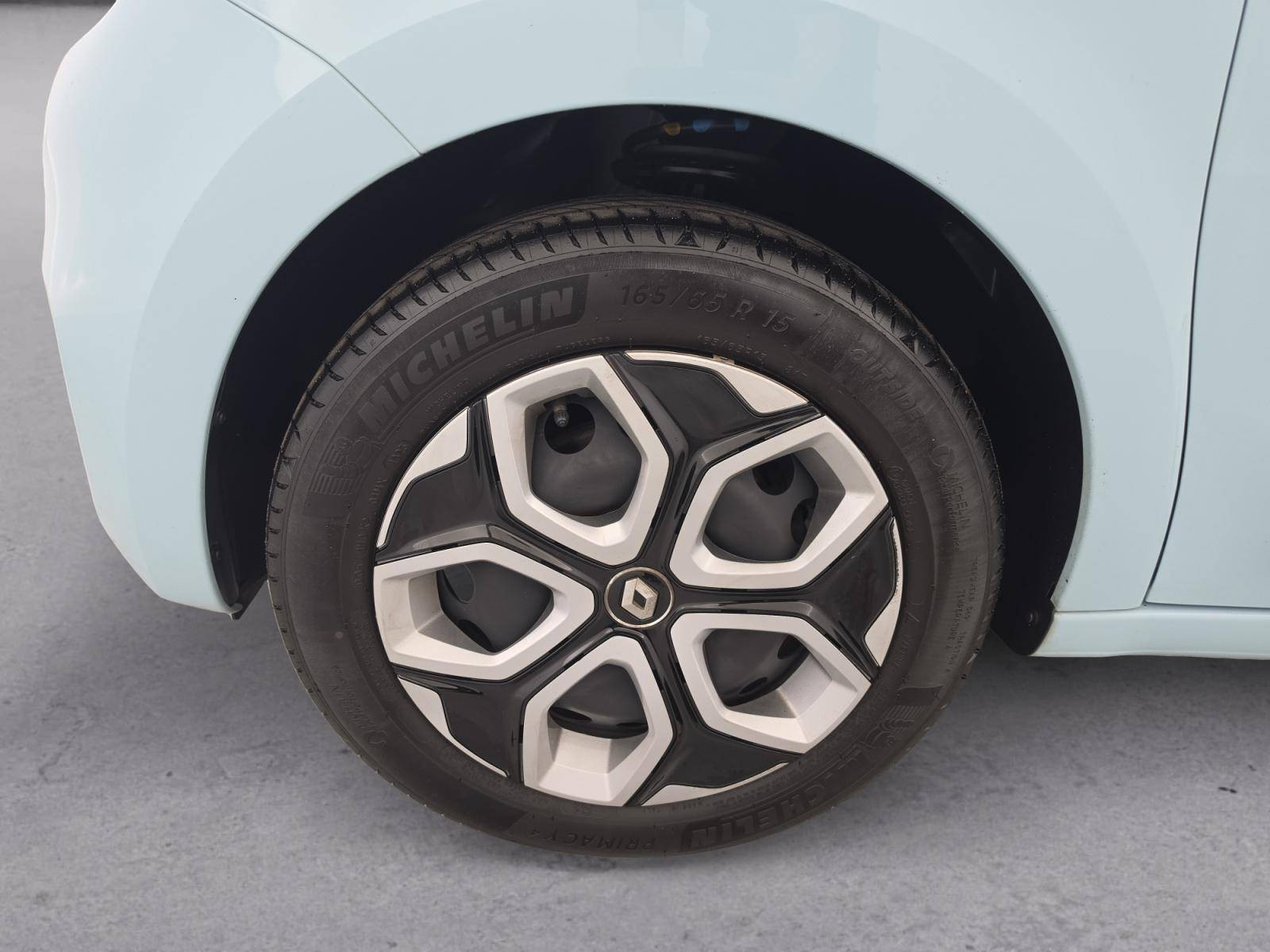 Vente en ligne Renault Twingo 3  SCe 65 au prix de 12 990 €