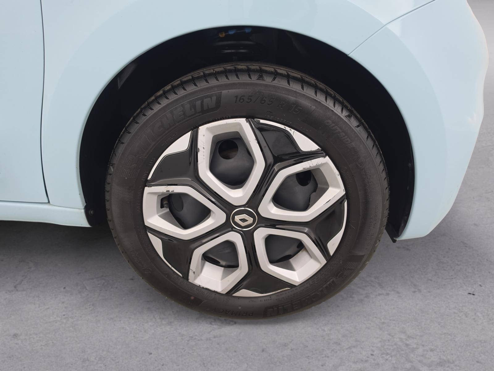 Vente en ligne Renault Twingo 3  SCe 65 au prix de 12 990 €