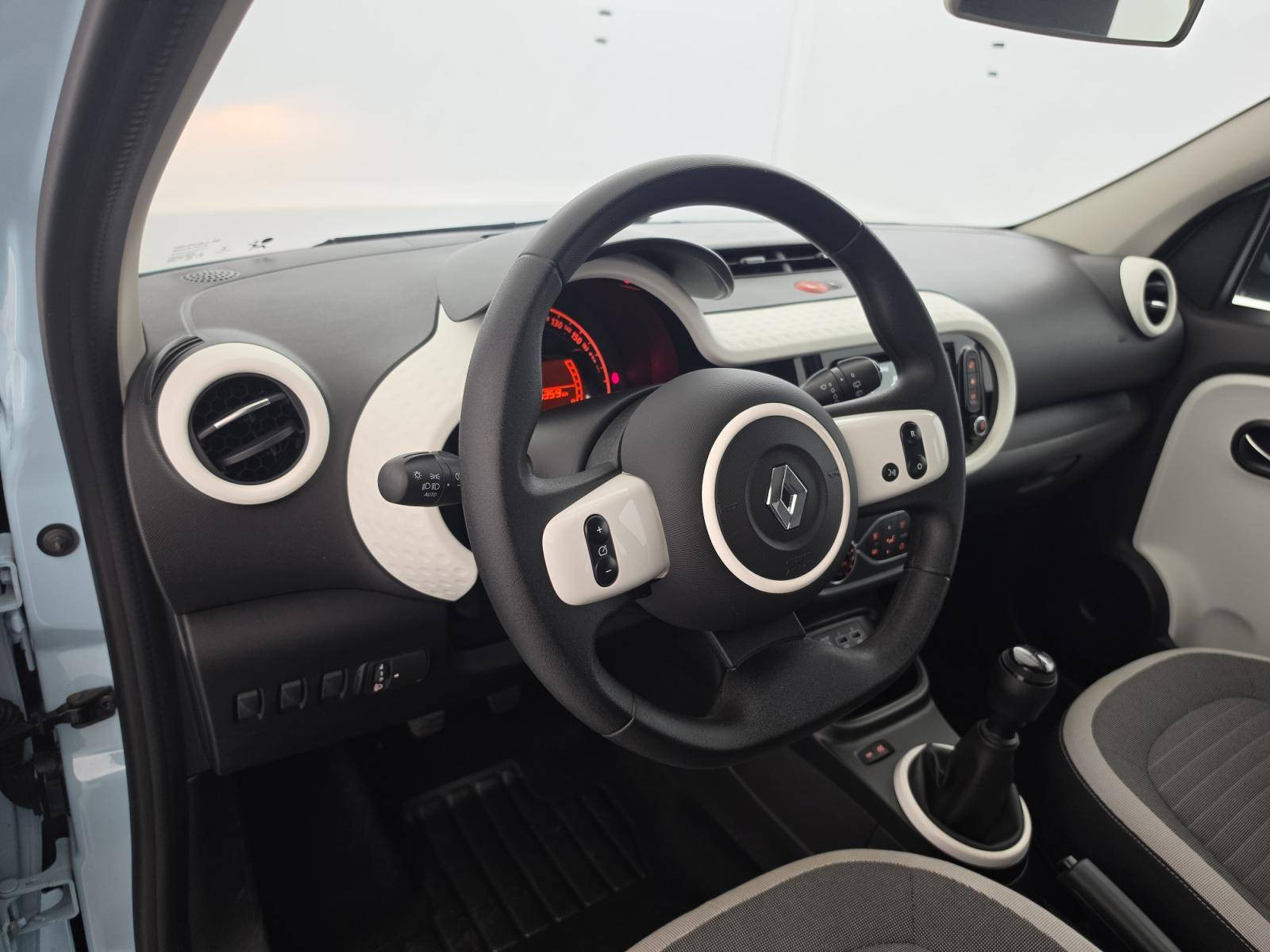 Vente en ligne Renault Twingo 3  SCe 65 au prix de 12 990 €