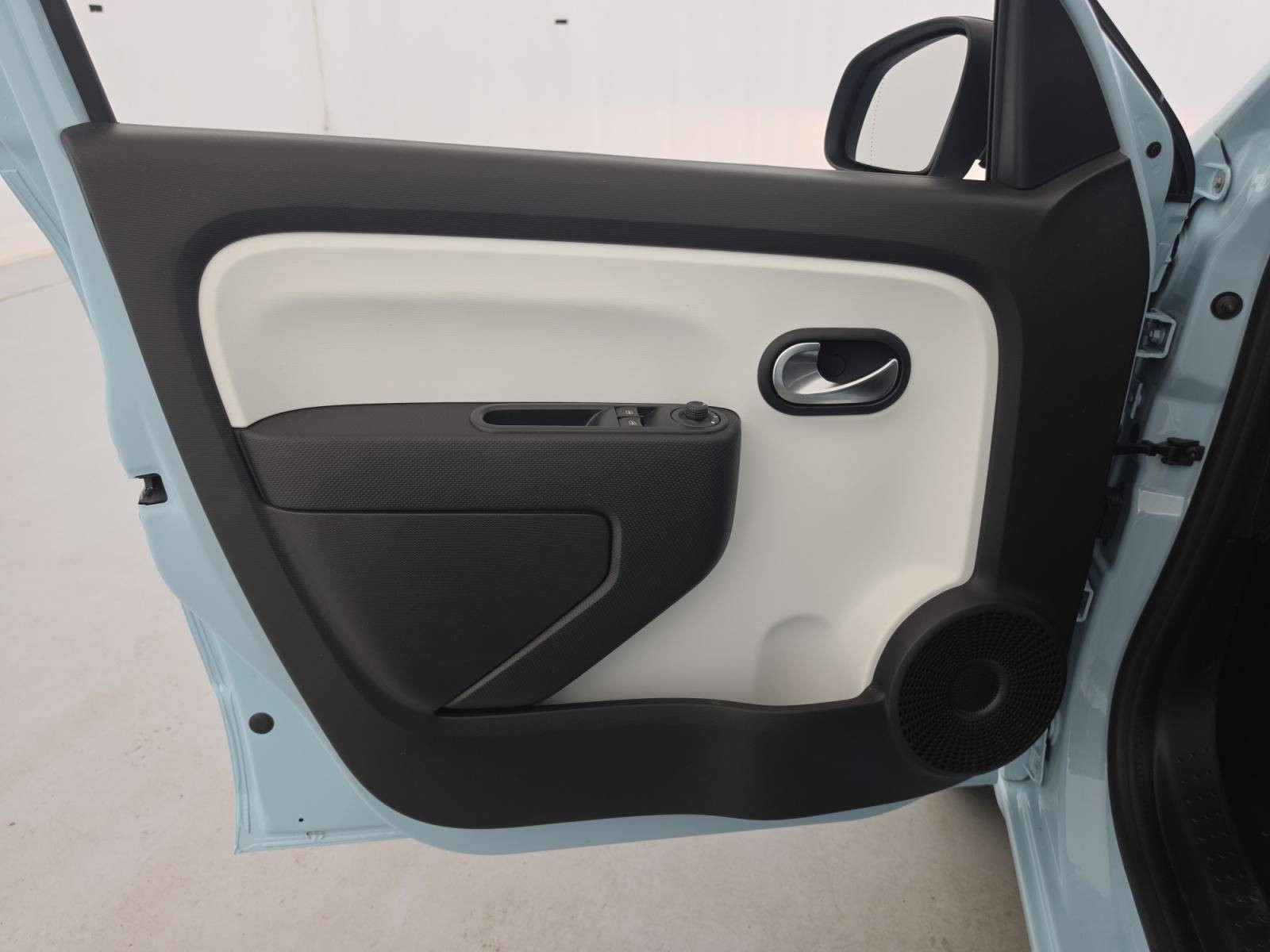 Vente en ligne Renault Twingo 3  SCe 65 au prix de 12 990 €