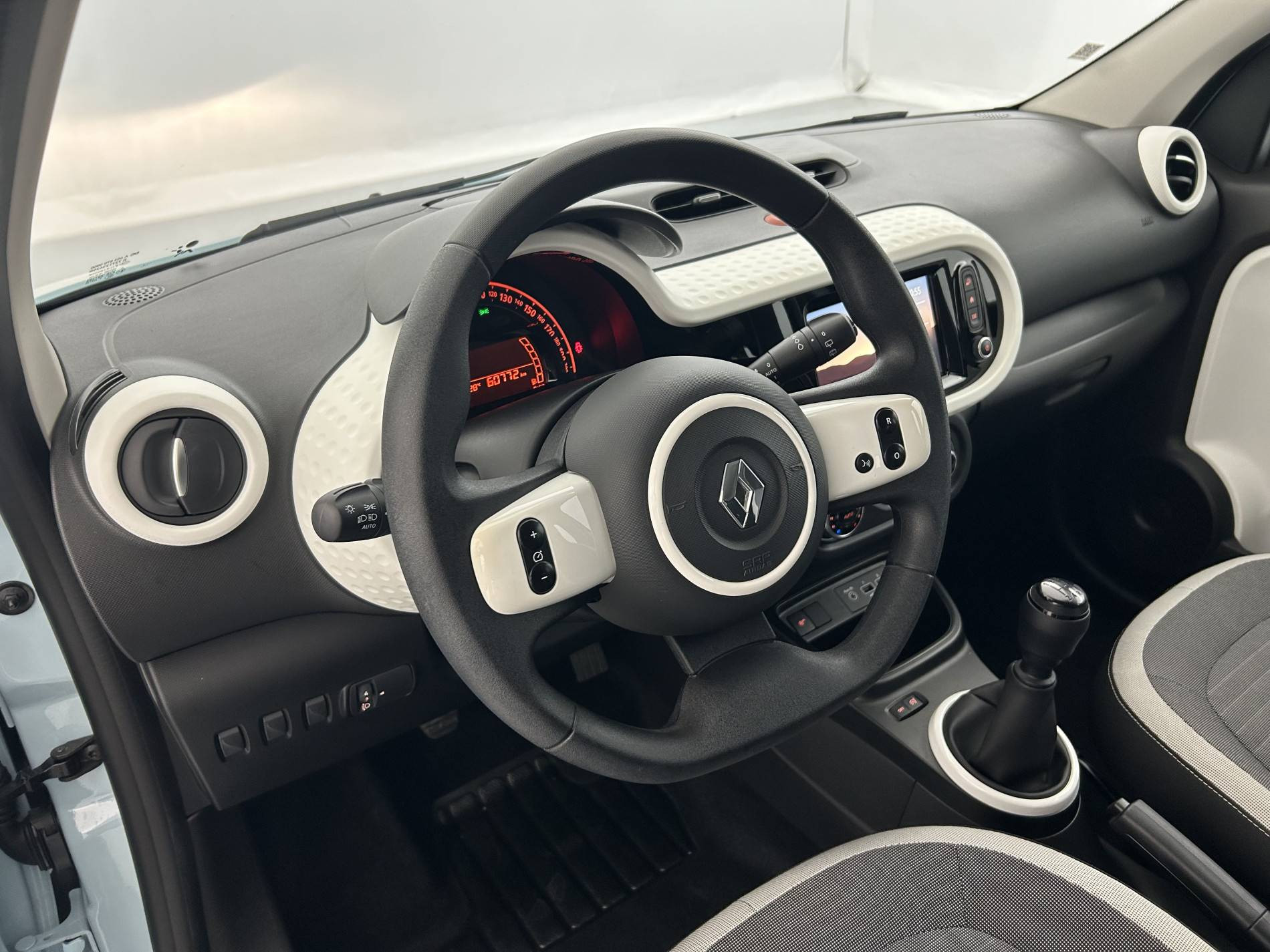 Vente en ligne Renault Twingo 3  SCe 65 au prix de 10 435 €