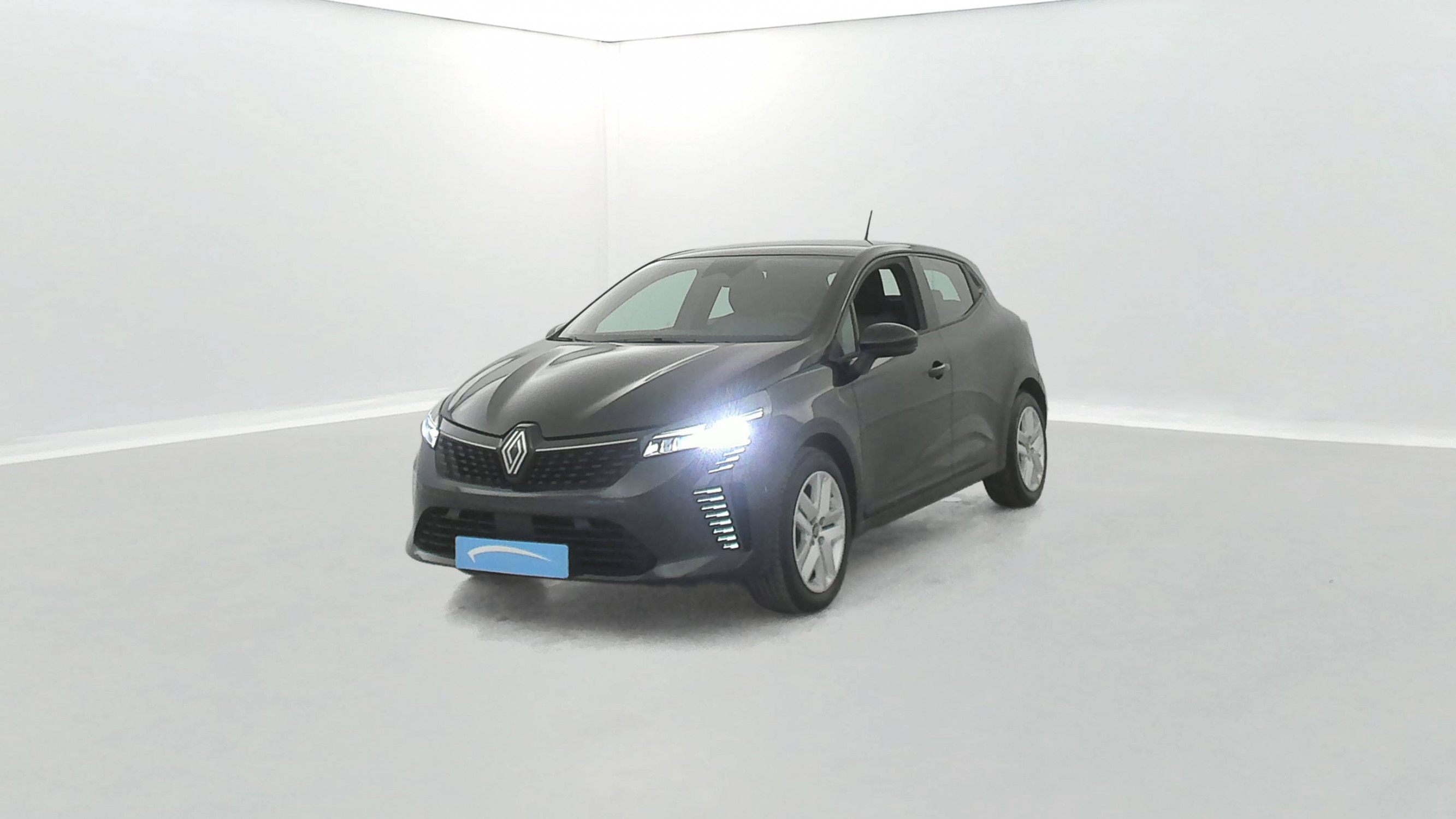 Renault Clio 5 Clio Blue dCi 100 ch GSR2 occasion de 2025 en vente à Saint-Lô