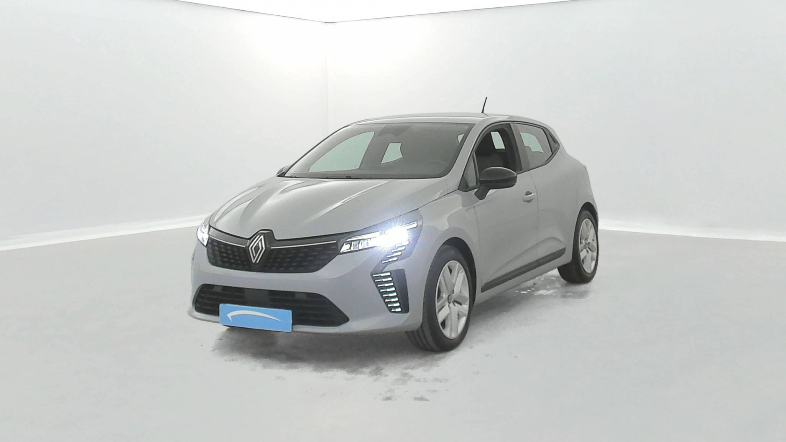 Renault Clio 5 Clio E-Tech full hybrid 145 ch GSR2 occasion de 2025 en vente à Saint-Lô