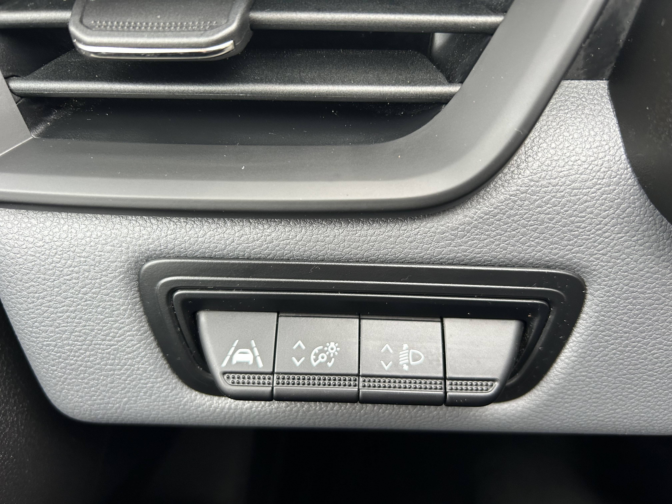 Vente en ligne Renault Clio 5 Clio SCe 65 au prix de 12 753 €