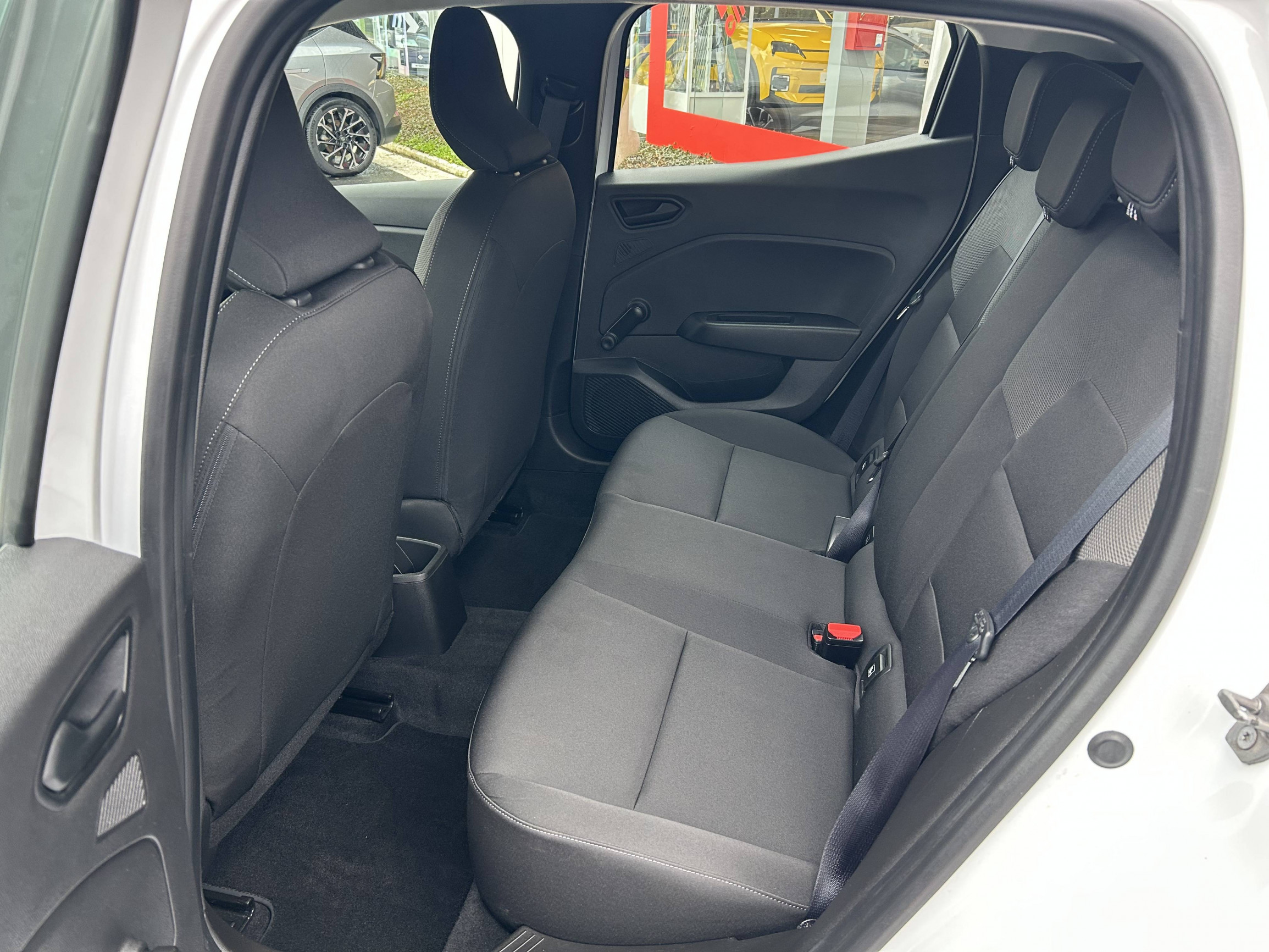 Vente en ligne Renault Clio 5 Clio SCe 65 au prix de 12 753 €