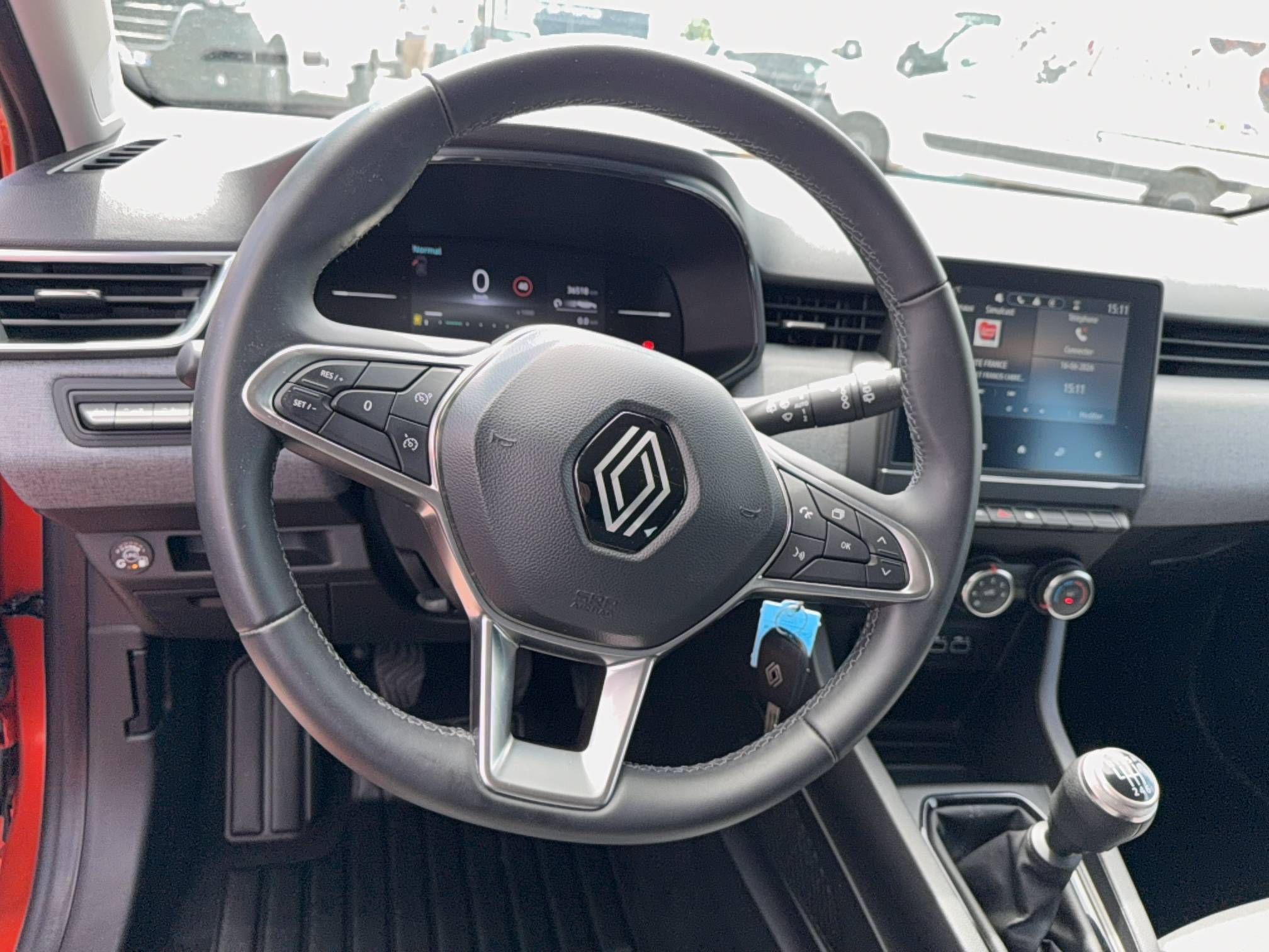 Vente en ligne Renault Clio 5 Clio TCe 100 GPL au prix de 15 470 €