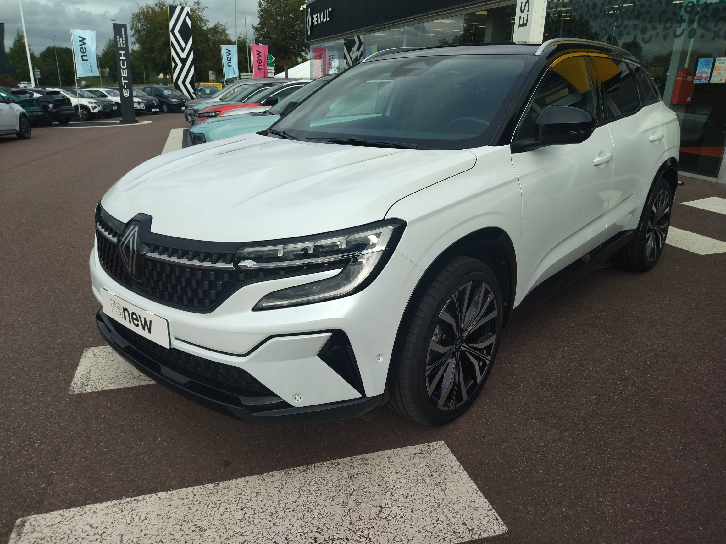 Renault Austral  E-Tech hybrid 200 occasion de 2023 en vente à Saint-Lô