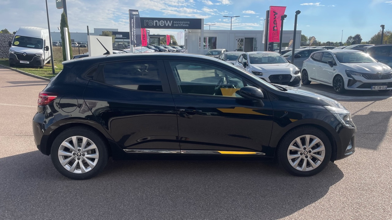 Vente en ligne Renault Clio 5 Clio Blue dCi 100 au prix de 14 990 €