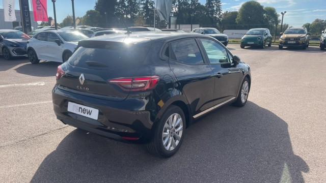 Vente en ligne Renault Clio 5 Clio Blue dCi 100 au prix de 14 990 €