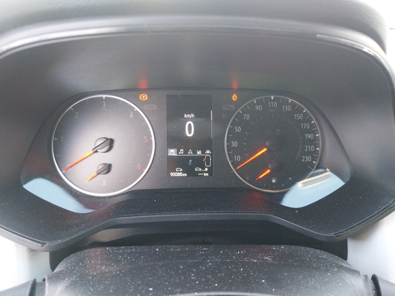 Vente en ligne Renault Clio 5 Clio Blue dCi 100 au prix de 13 490 €