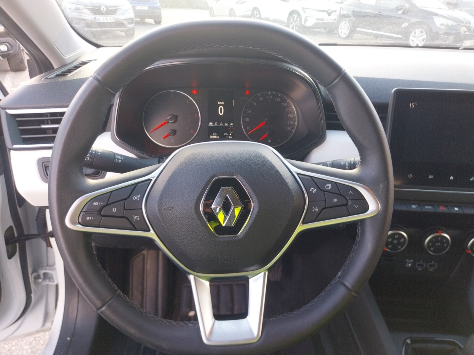 Vente en ligne Renault Clio 5 Clio Blue dCi 100 au prix de 13 490 €
