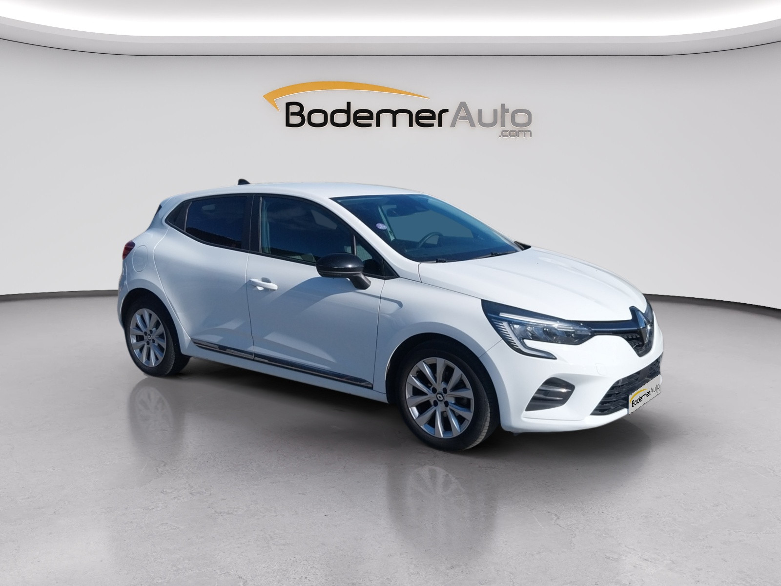 Vente en ligne Renault Clio 5 Clio TCe 90 au prix de 13 690 €
