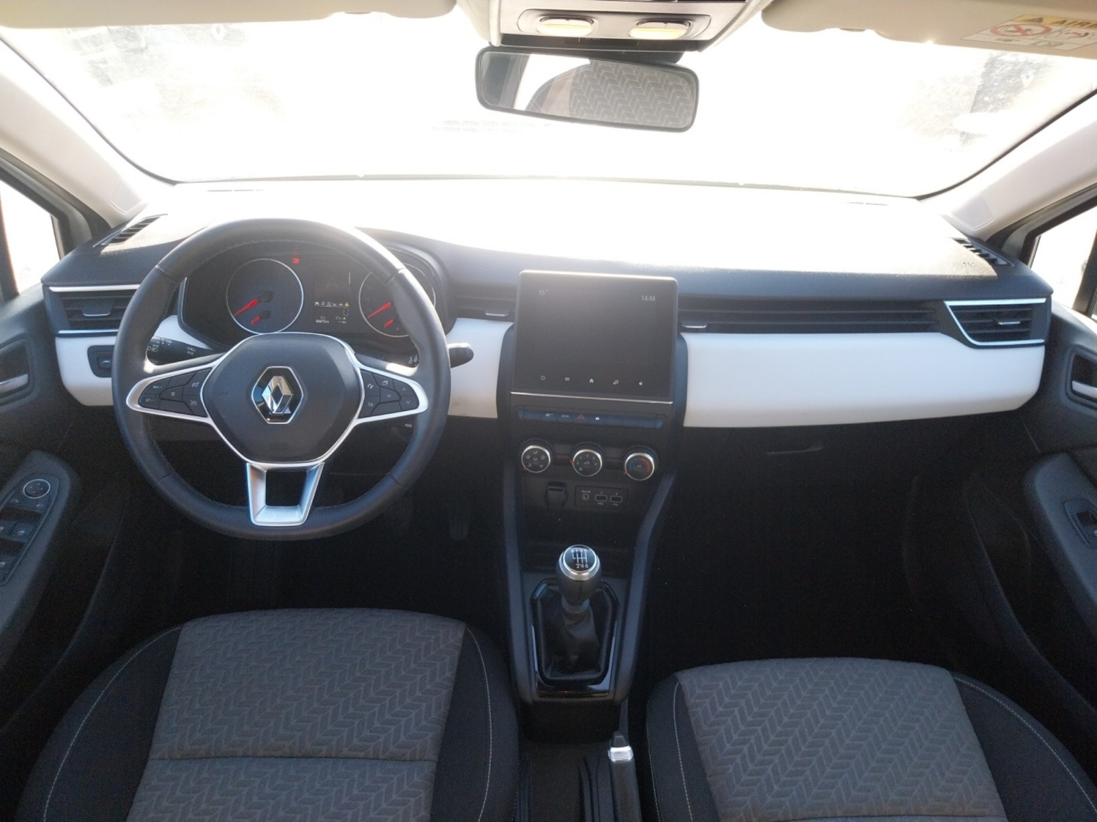 Vente en ligne Renault Clio 5 Clio TCe 90 au prix de 13 690 €