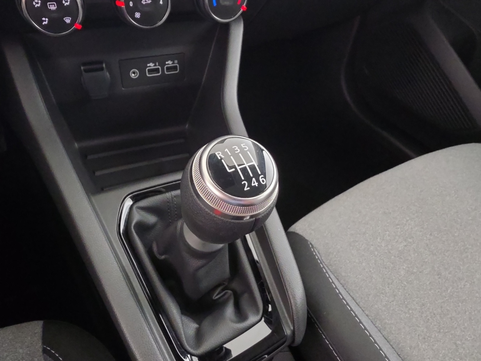 Vente en ligne Renault Clio 5 Clio Blue dCi 100 ch GSR2 au prix de 17 490 €