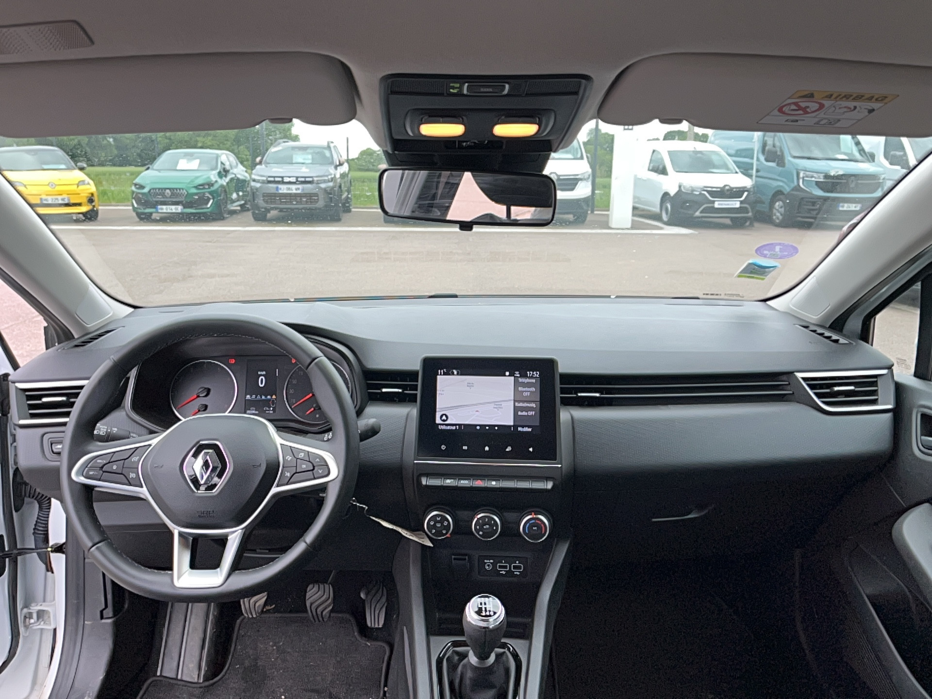 Vente en ligne Renault Clio 5 Clio TCe 90 - 21N au prix de 13 290 €