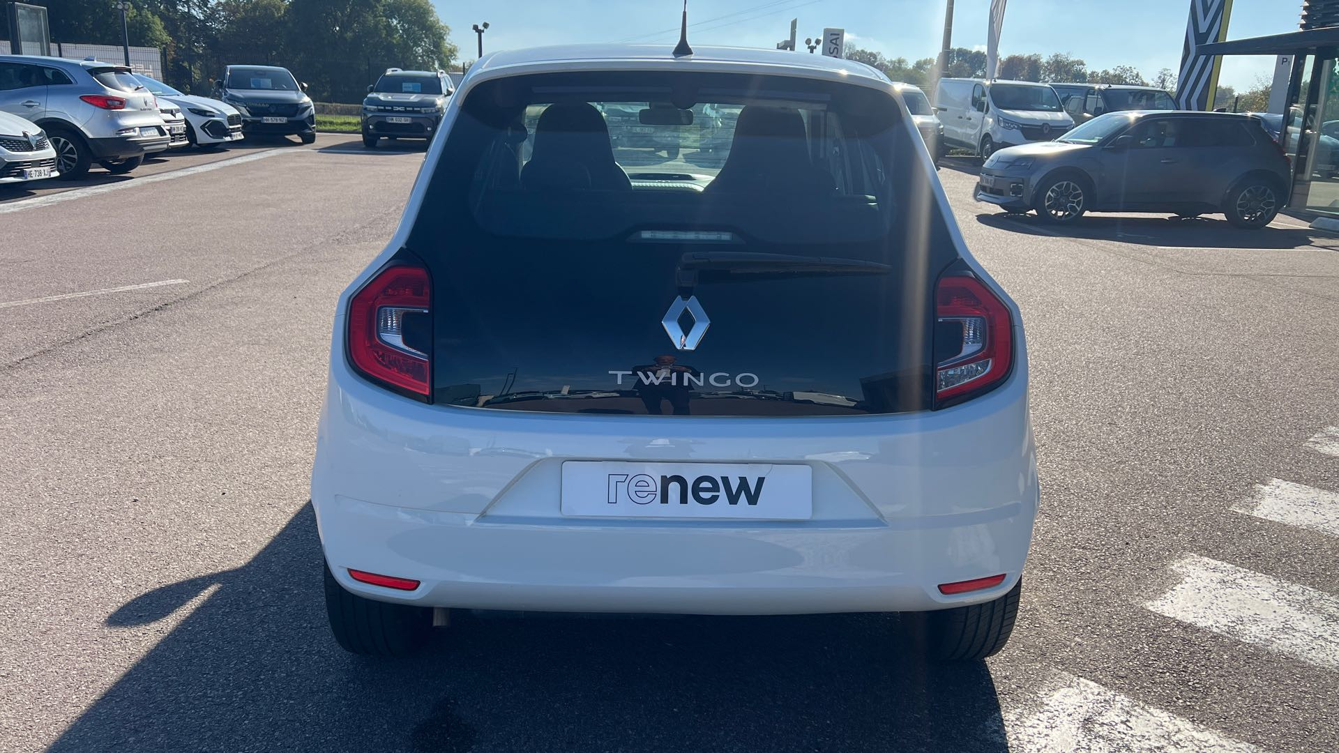 Vente en ligne Renault Twingo 3  SCe 65 - 21 au prix de 11 990 €