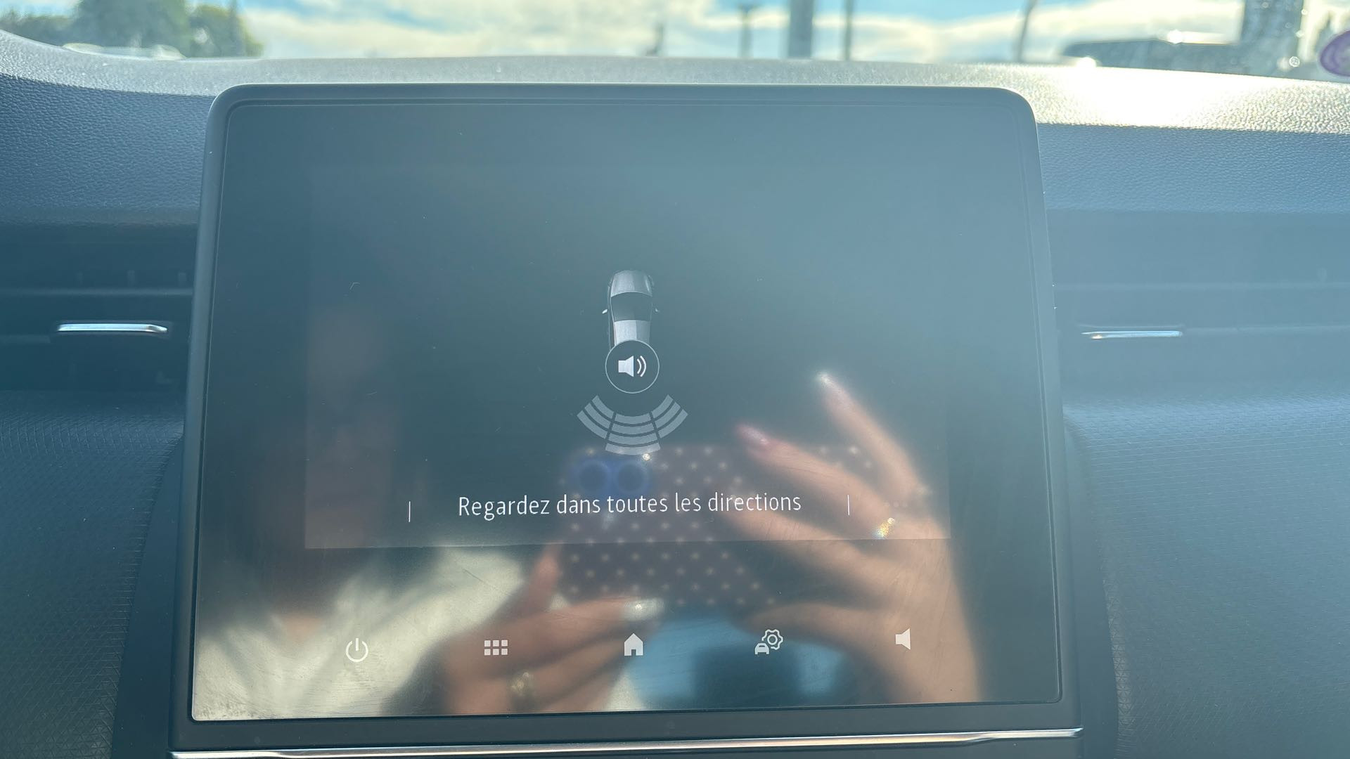 Vente en ligne Renault Clio 5 Clio TCe 90 - 21N au prix de 12 790 €