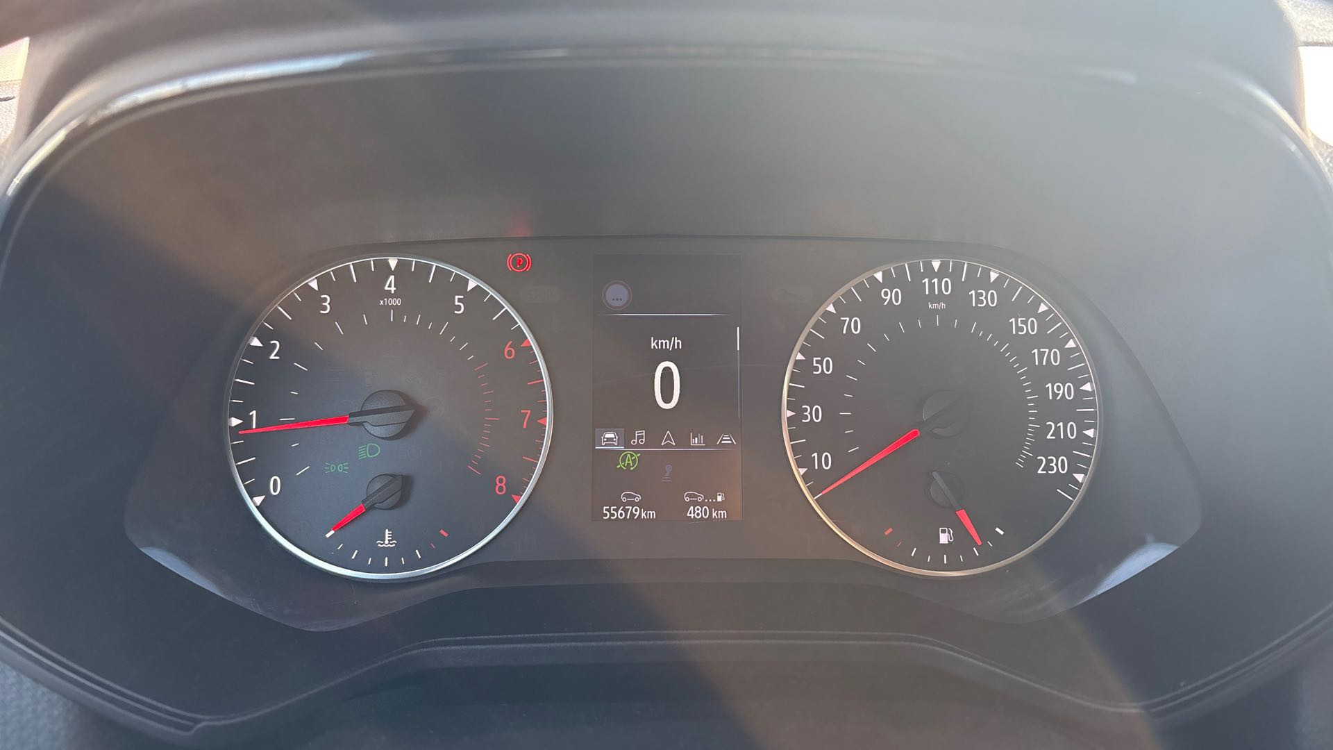 Vente en ligne Renault Clio 5 Clio TCe 90 - 21N au prix de 12 790 €