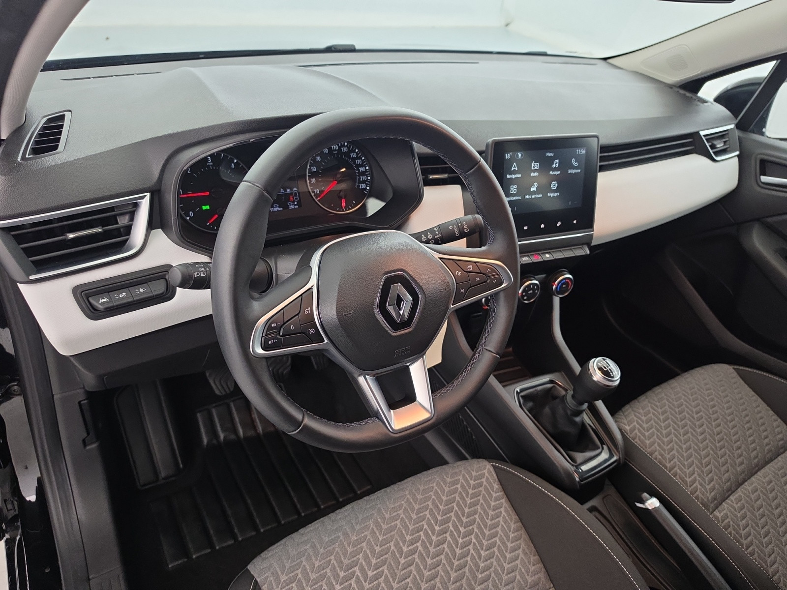 Vente en ligne Renault Clio 5 Clio Blue dCi 100 au prix de 14 990 €