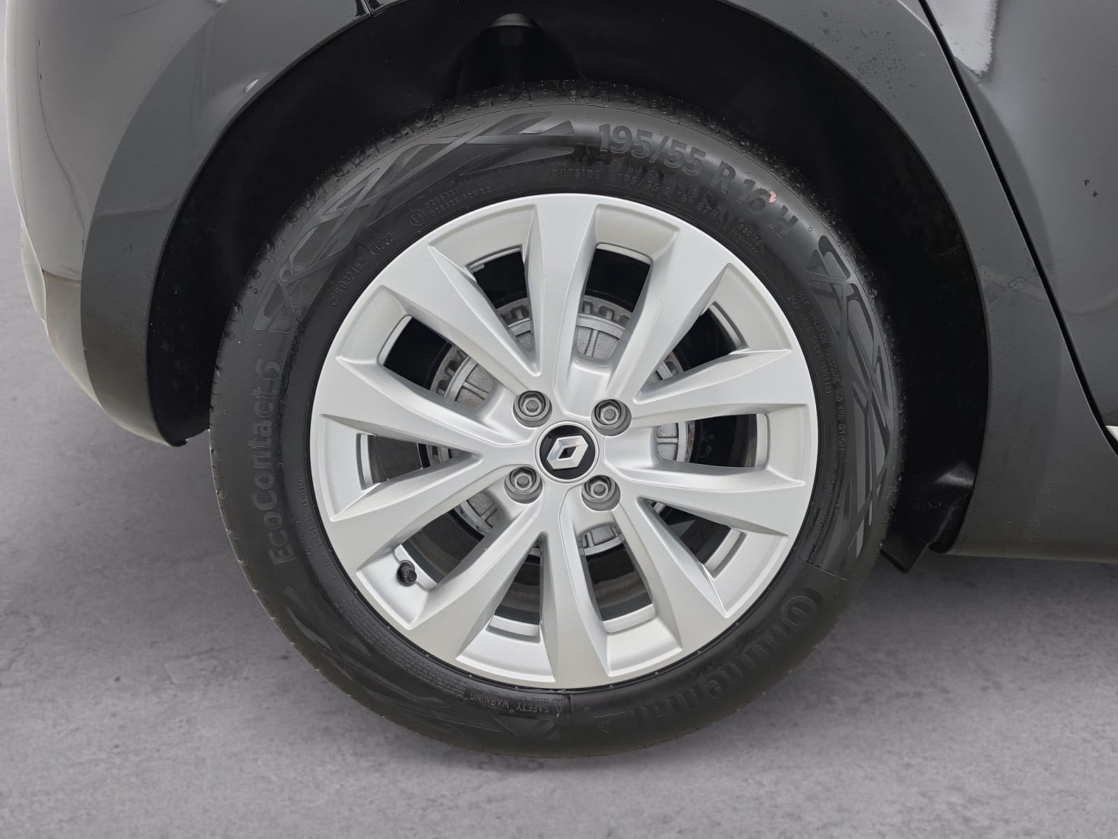 Vente en ligne Renault Clio 5 Clio Blue dCi 100 au prix de 14 990 €