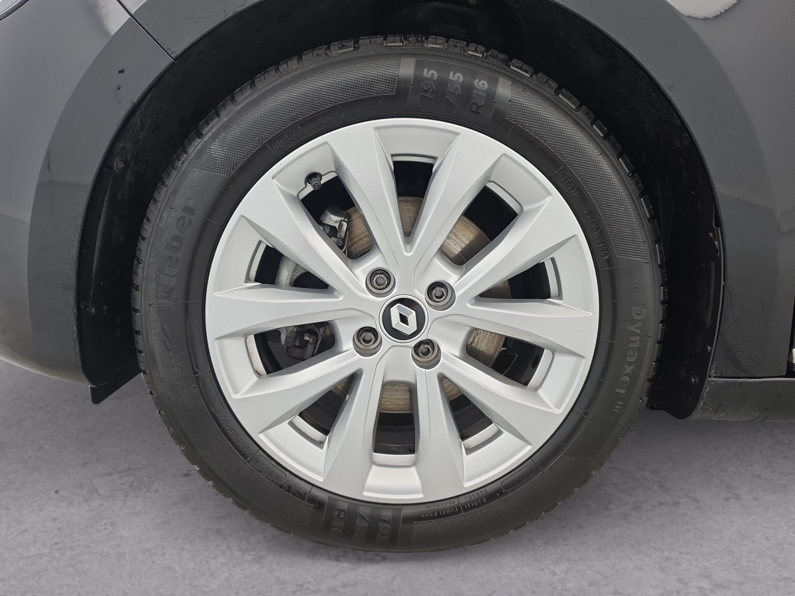 Vente en ligne Renault Clio 5 Clio Blue dCi 100 au prix de 14 990 €