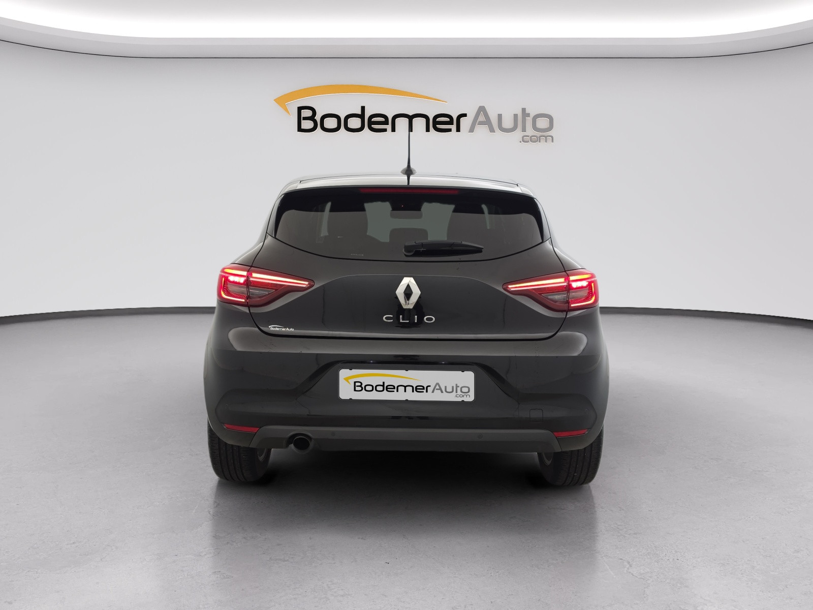 Vente en ligne Renault Clio 5 Clio Blue dCi 100 au prix de 14 990 €