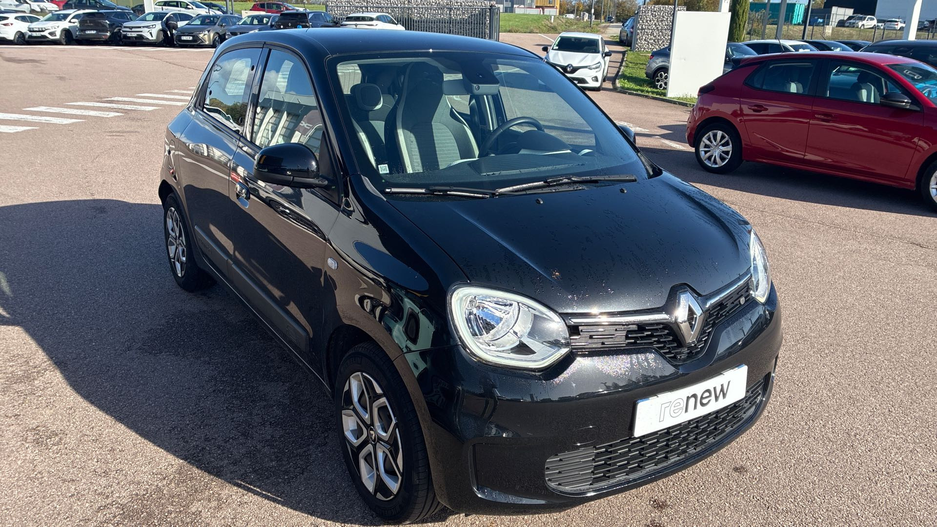 Vente en ligne Renault Twingo Electrique Twingo III E-Tech au prix de 13 990 €