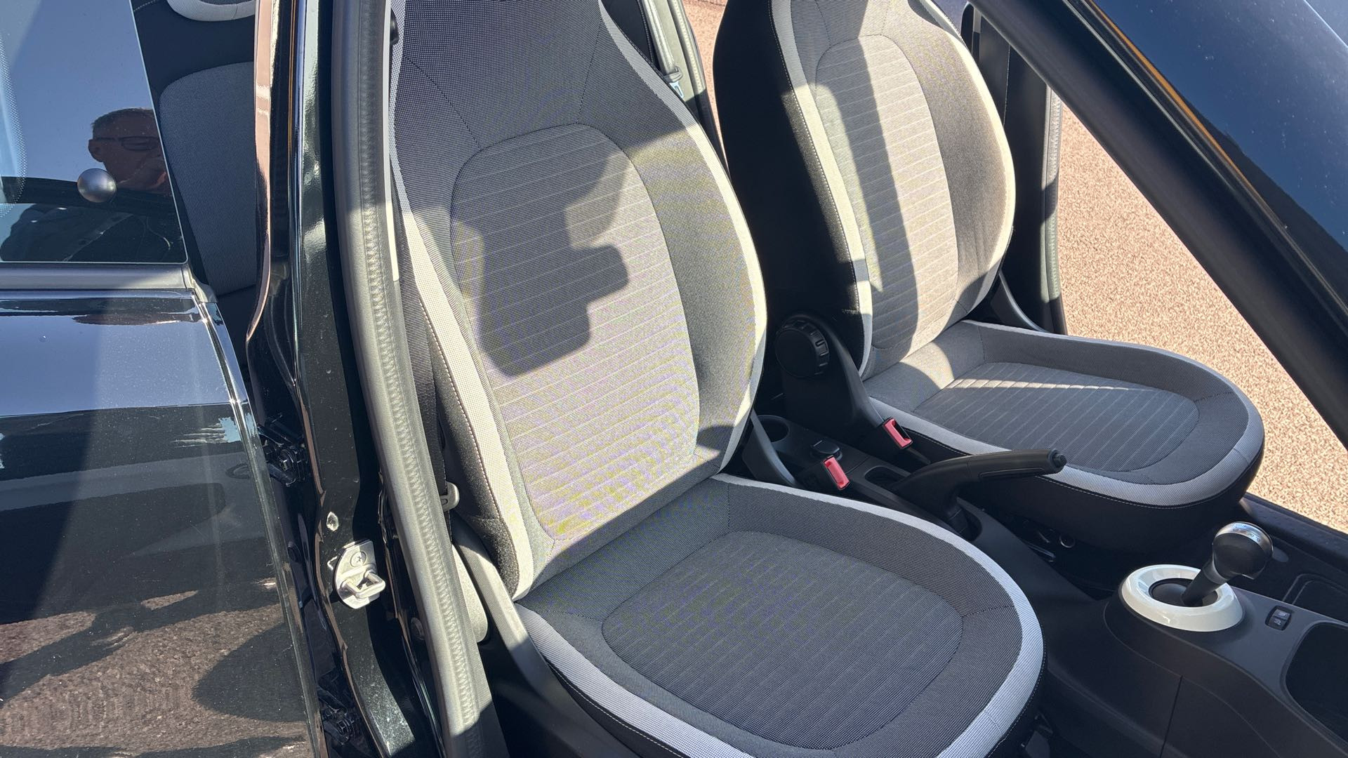 Vente en ligne Renault Twingo Electrique Twingo III E-Tech au prix de 13 990 €