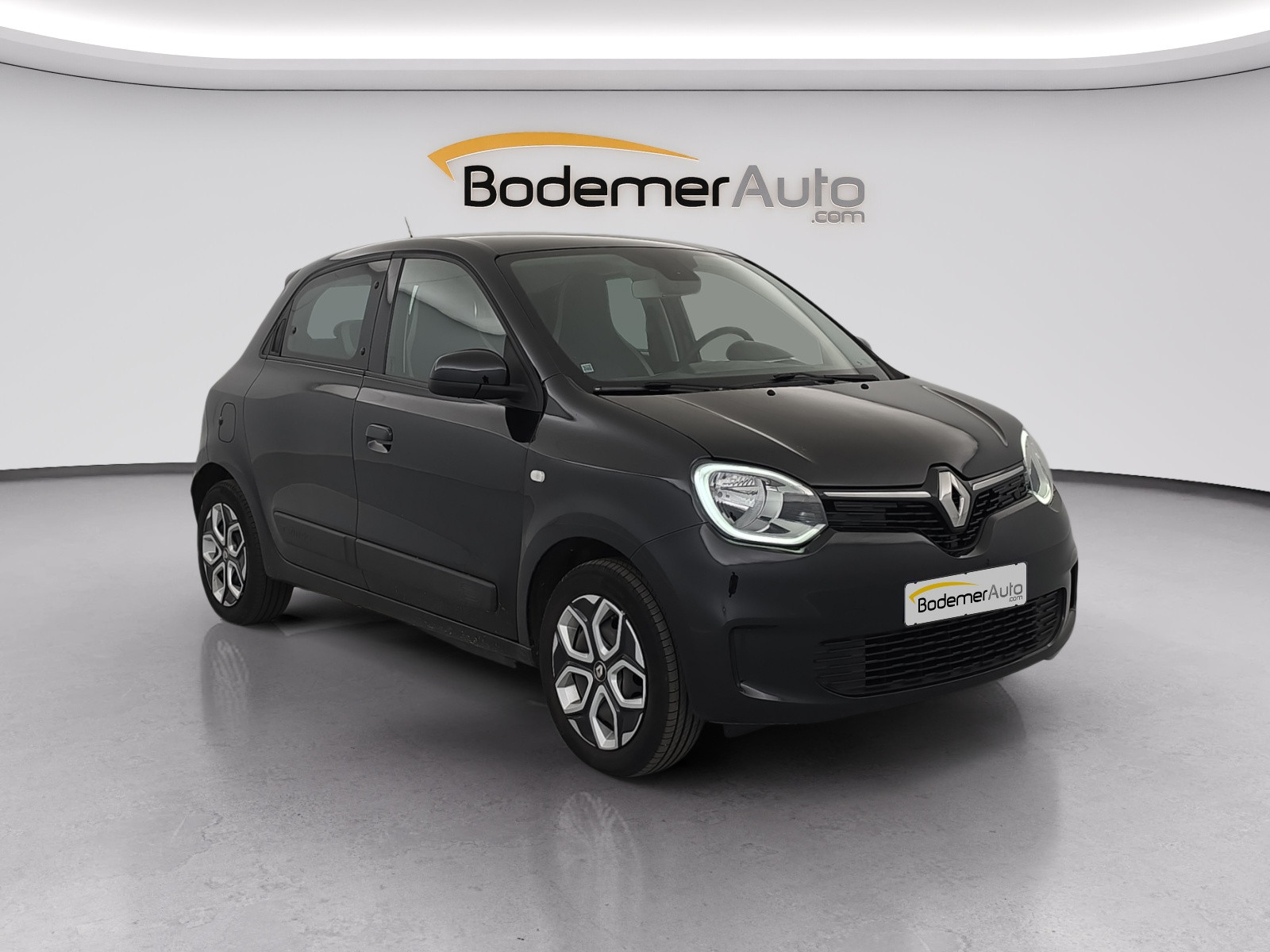 Vente en ligne Renault Twingo Electrique Twingo III E-Tech au prix de 13 990 €