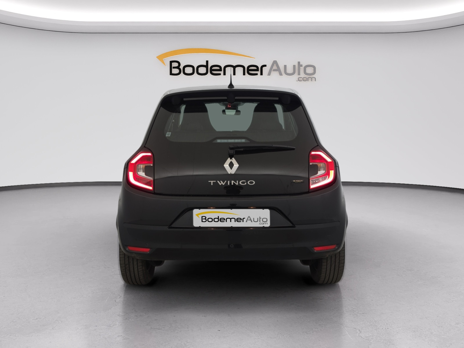 Vente en ligne Renault Twingo Electrique Twingo III E-Tech au prix de 13 990 €