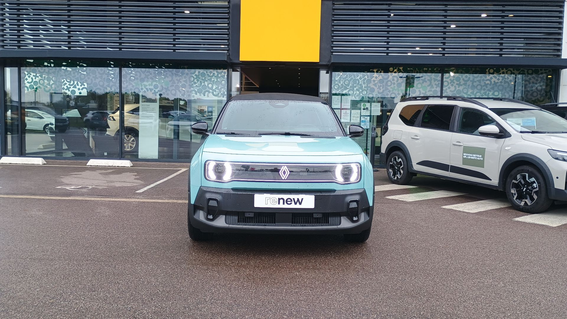 Vente en ligne Renault R4 E-Tech  150 ch autonomie confort au prix de 37 290 €