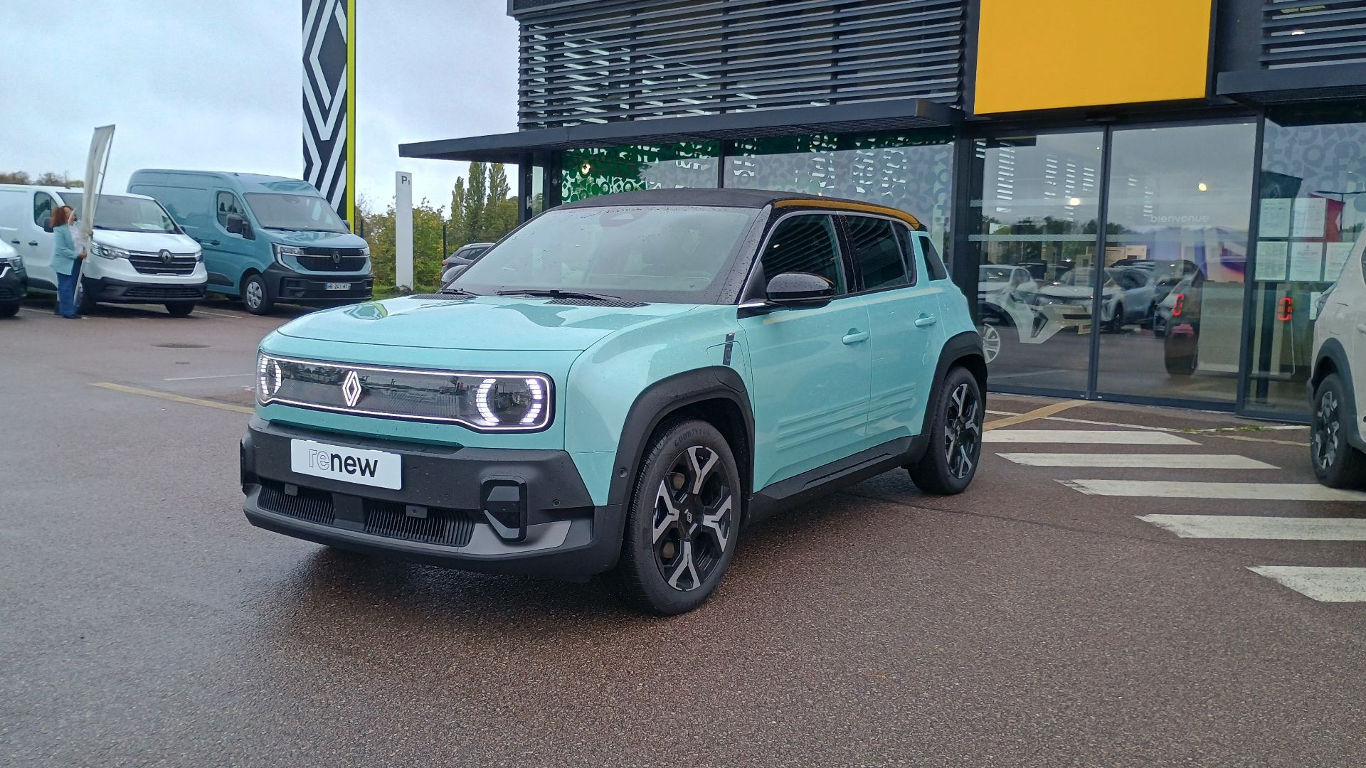 Renault R4 E-Tech  150 ch autonomie confort occasion de 2026 en vente à Alençon