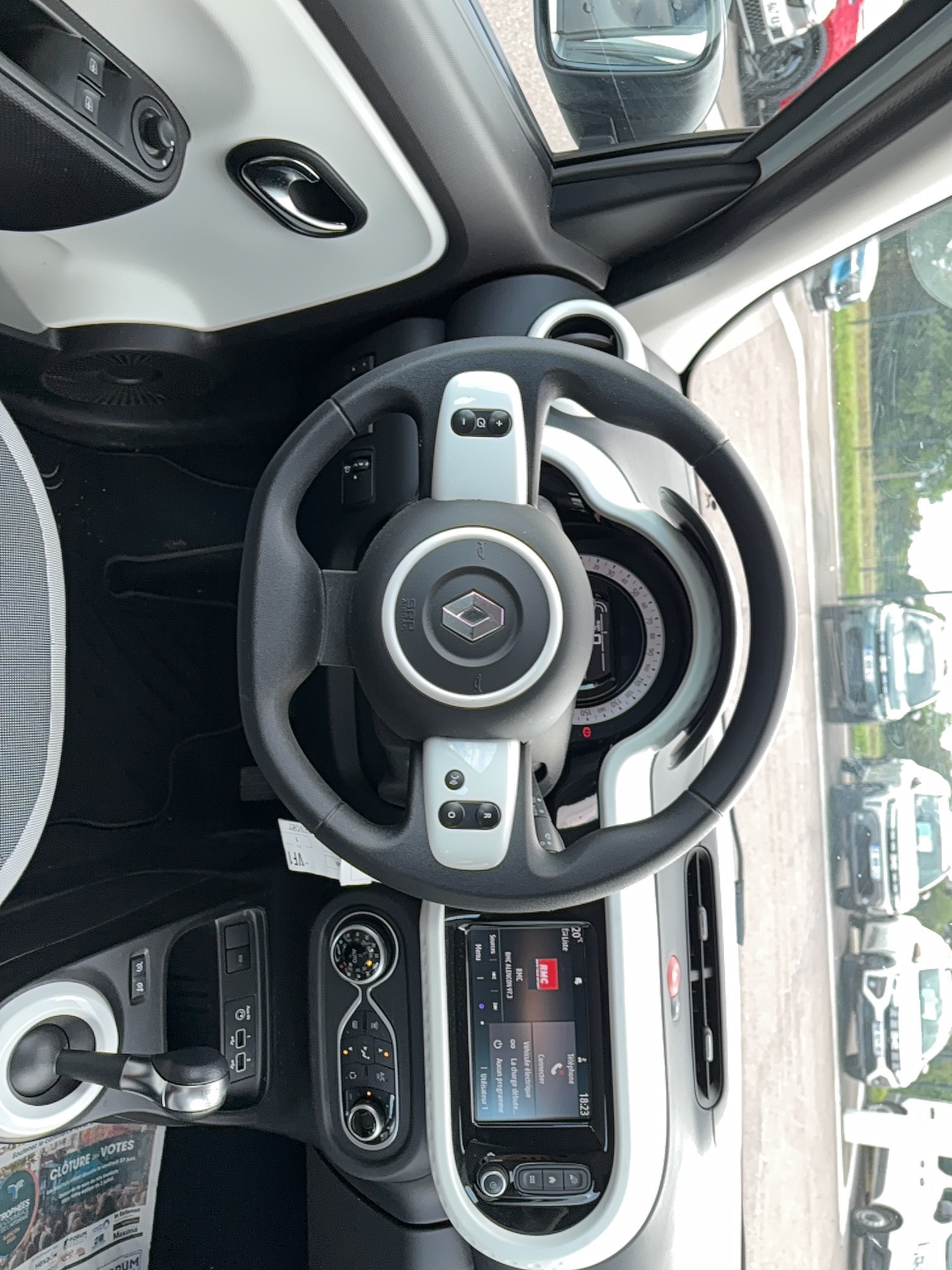 Vente en ligne Renault Twingo 3  SCe 65 au prix de 11 990 €