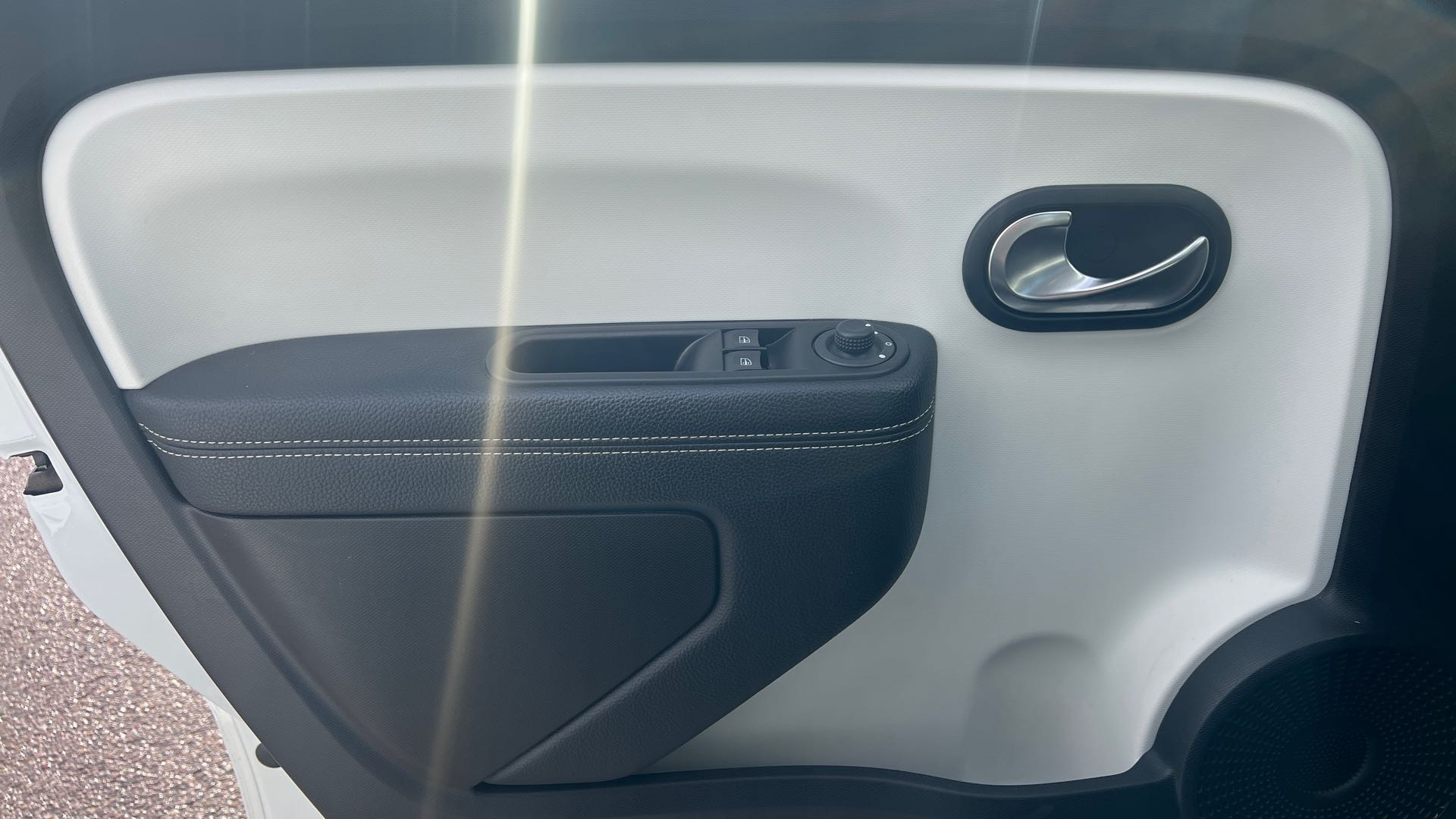 Vente en ligne Renault Twingo Electrique Twingo III E-Tech au prix de 13 990 €