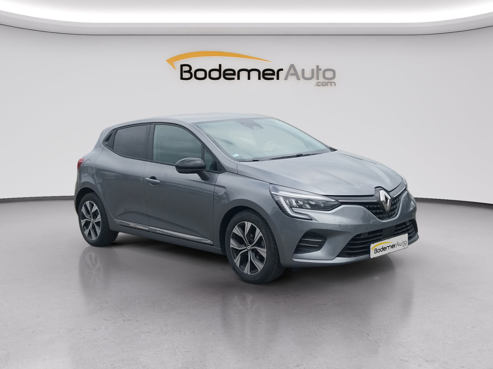 Vente en ligne Renault Clio 5 Clio TCe 100 GPL au prix de 14 690 €