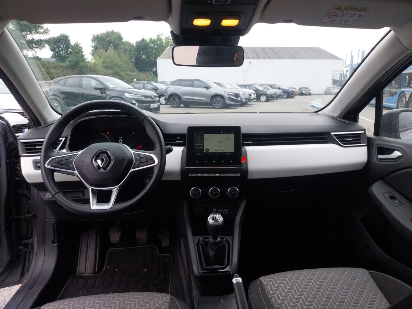 Vente en ligne Renault Clio 5 Clio TCe 100 GPL au prix de 14 690 €