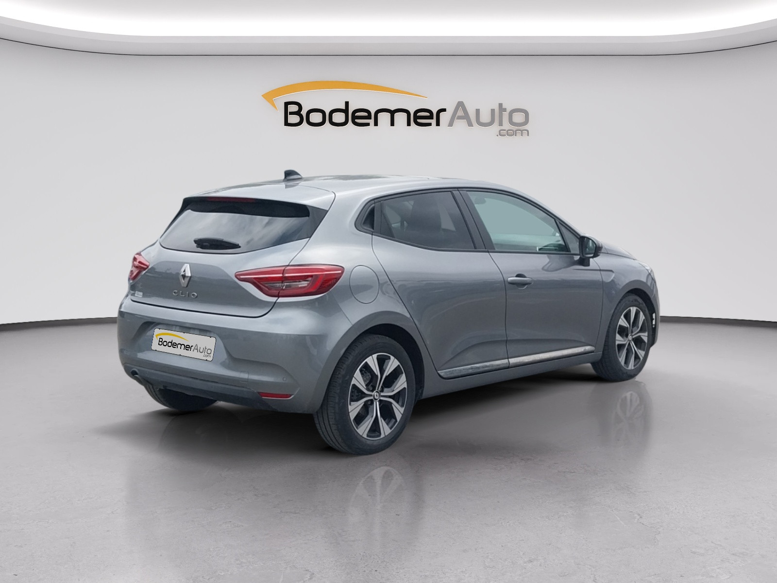 Vente en ligne Renault Clio 5 Clio TCe 100 GPL au prix de 14 690 €